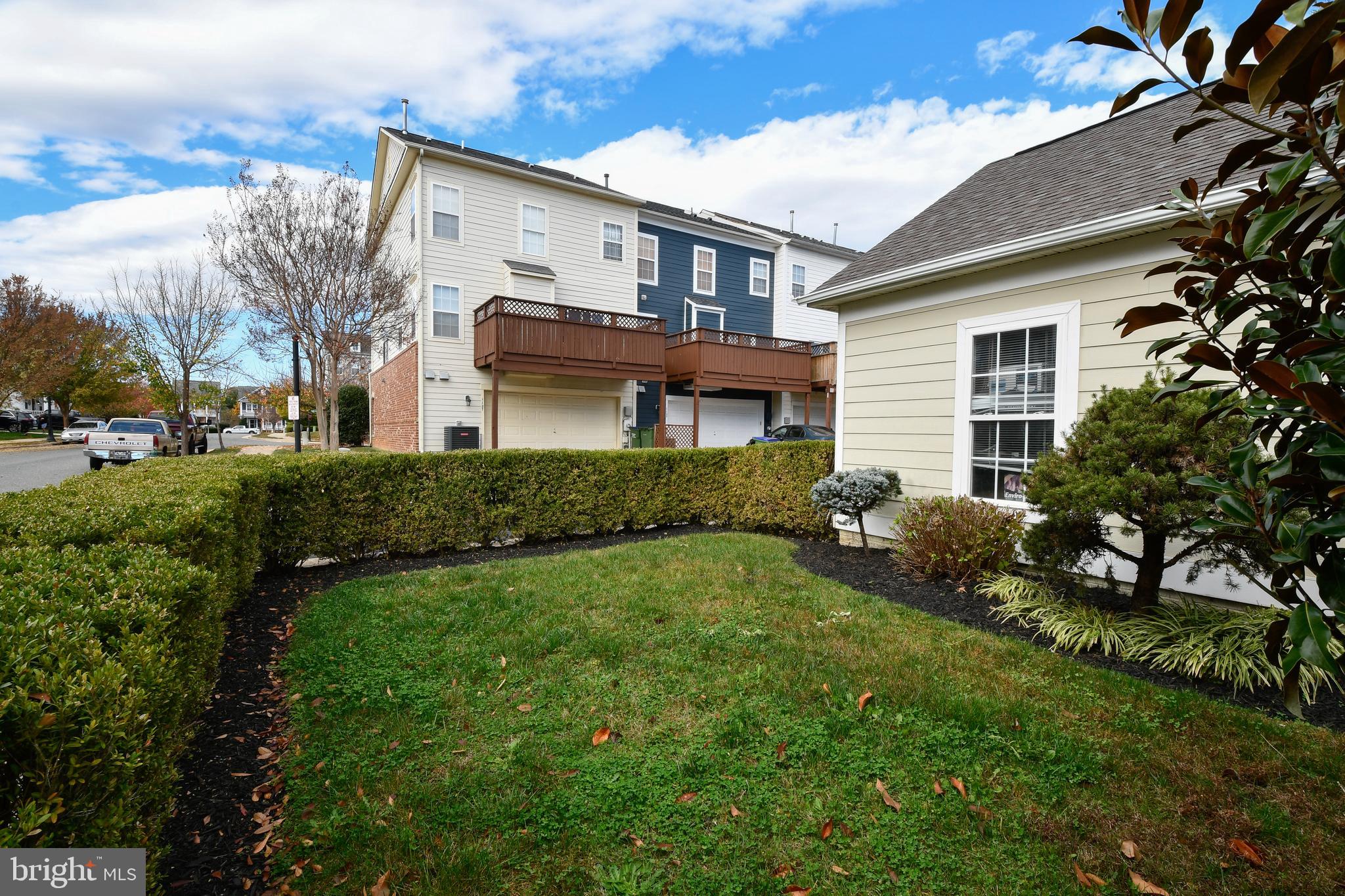 VILLAGE OF IDLEWILD - Residential Lease