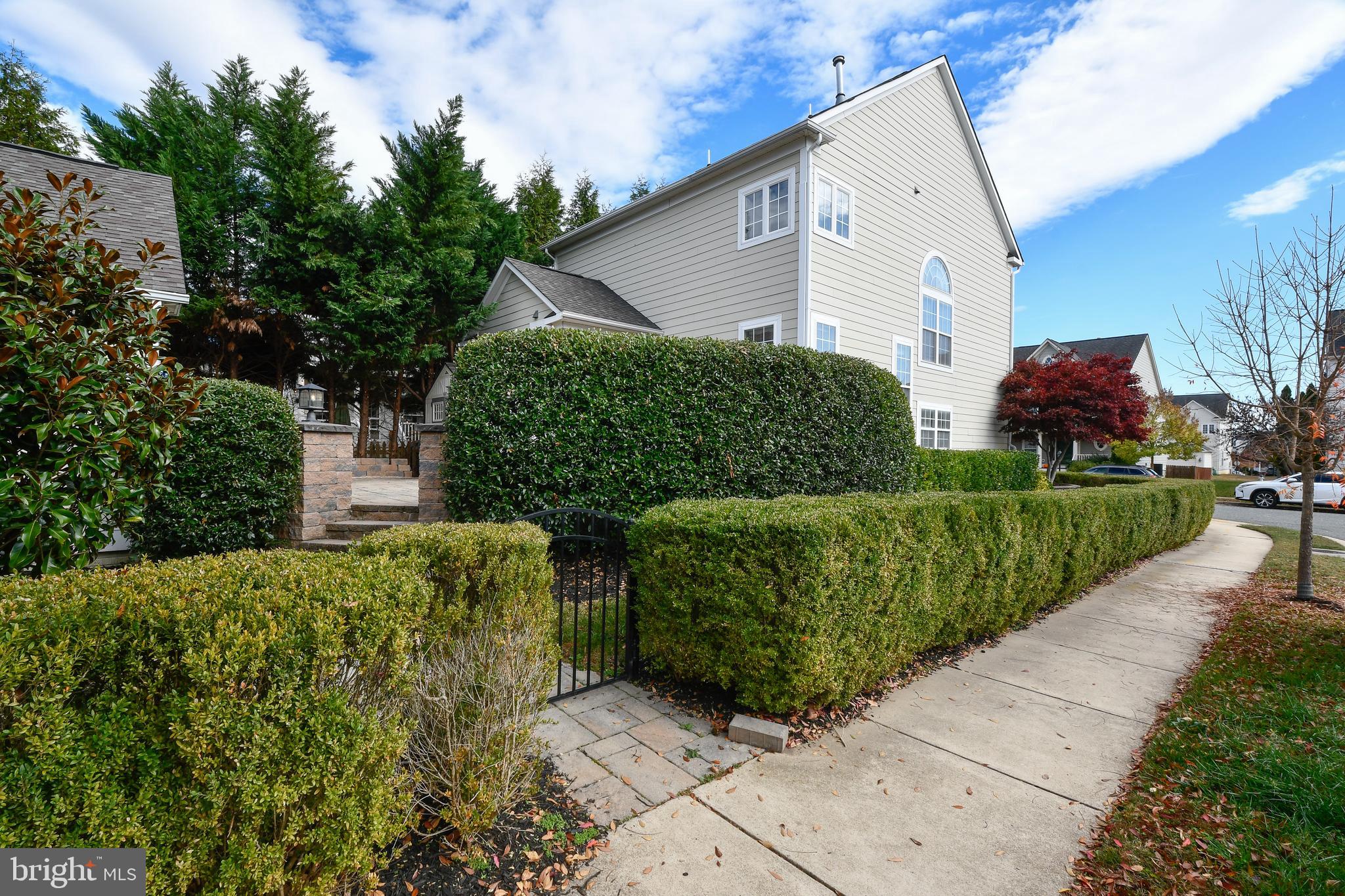 VILLAGE OF IDLEWILD - Residential Lease