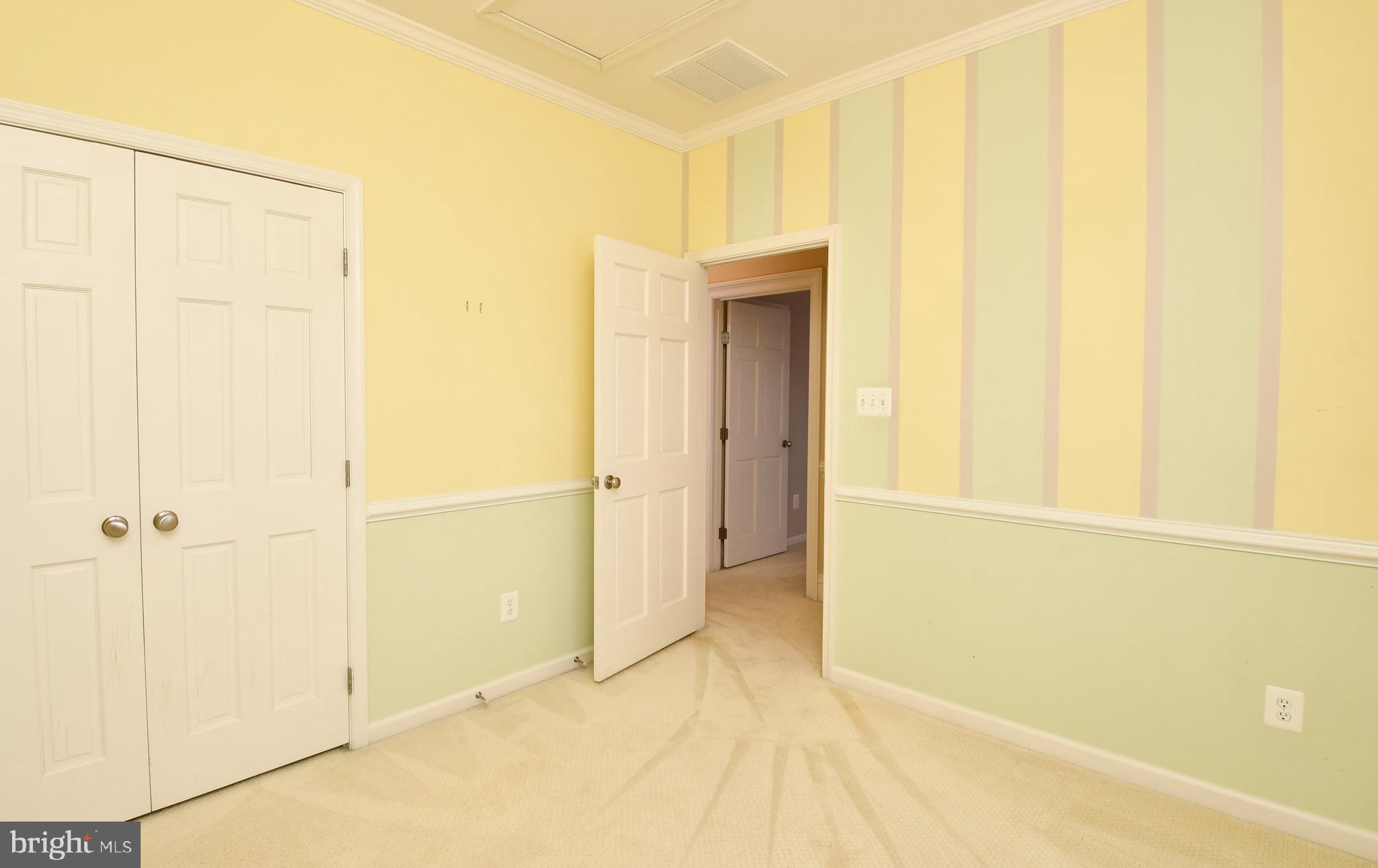 VILLAGE OF IDLEWILD - Residential Lease