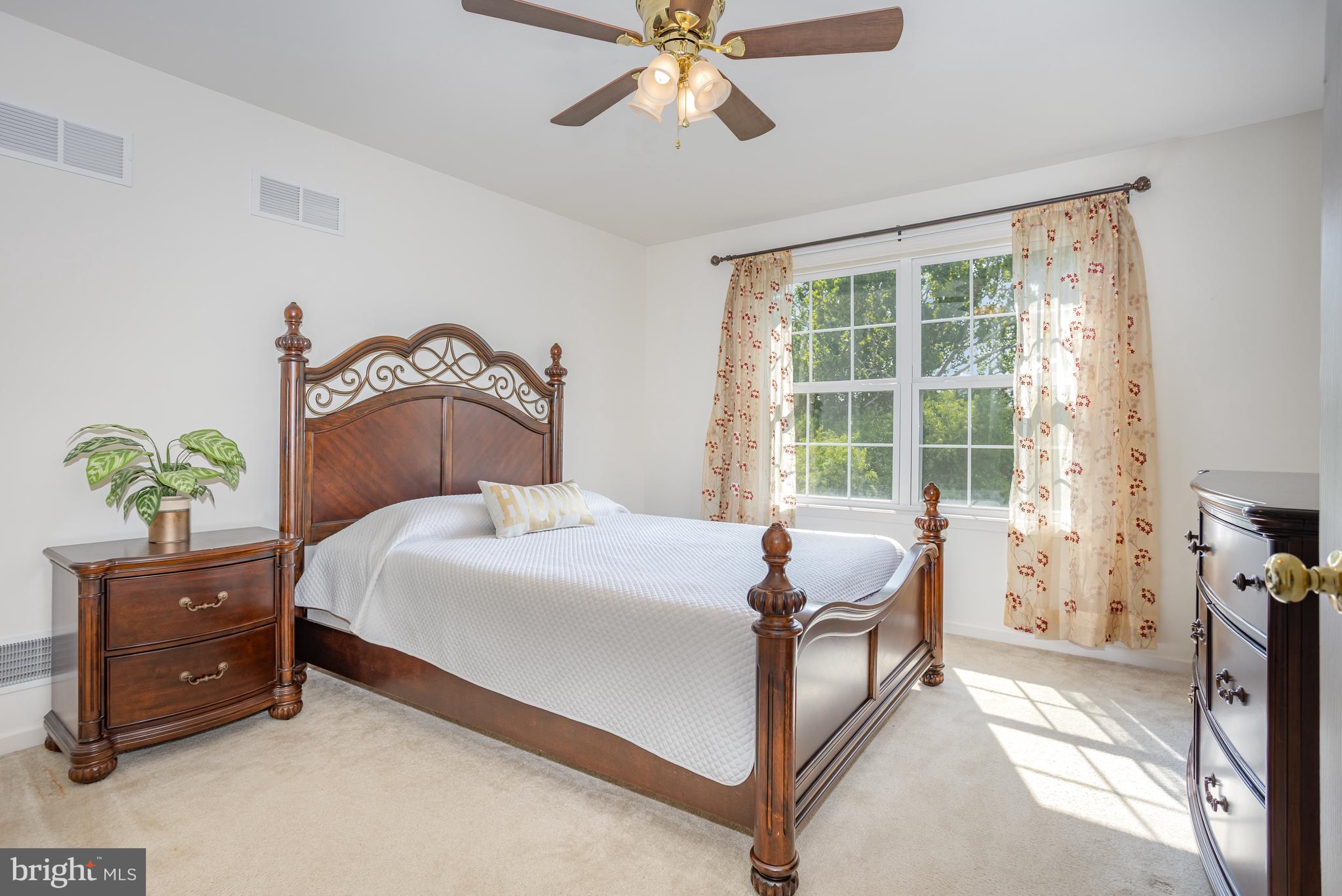 WEATHERSTONE - Residential