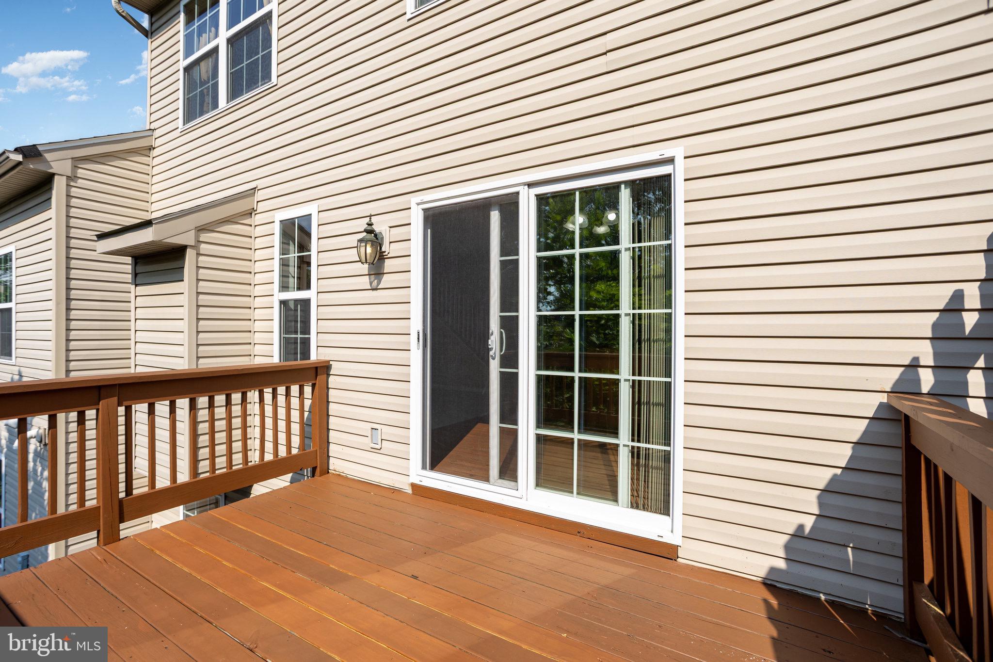 WEATHERSTONE - Residential