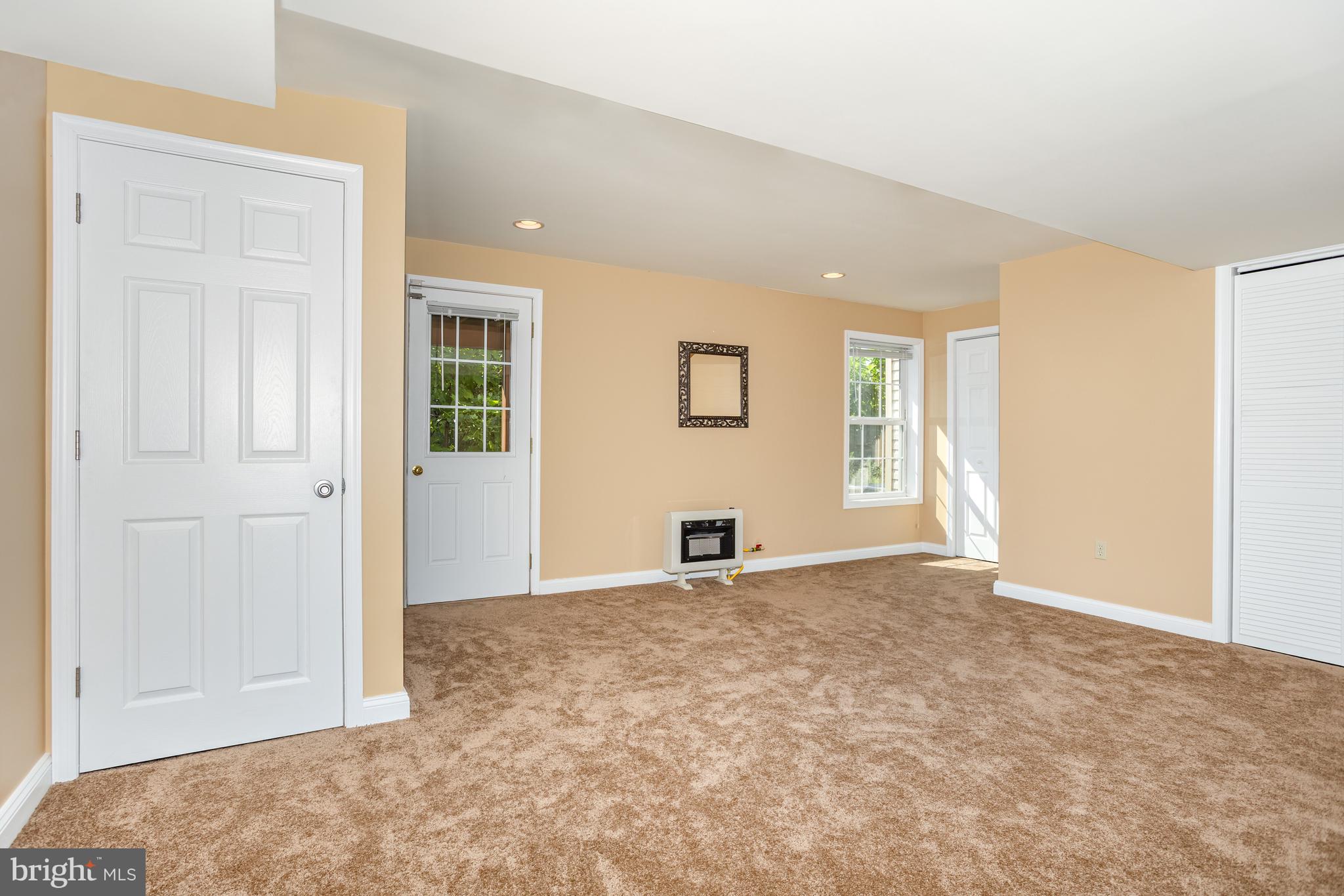 WEATHERSTONE - Residential