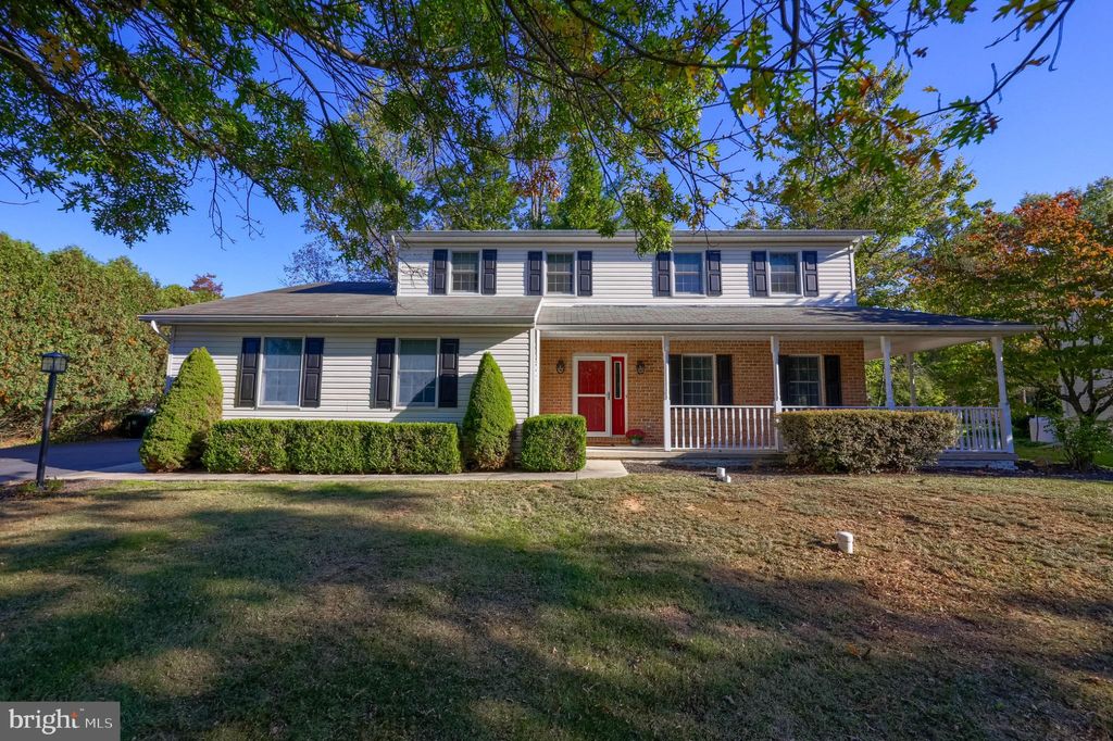 Photo of 1027 Ridgeview Drive, ORWIGSBURG, PA 17961 (MLS # PASK2023876)