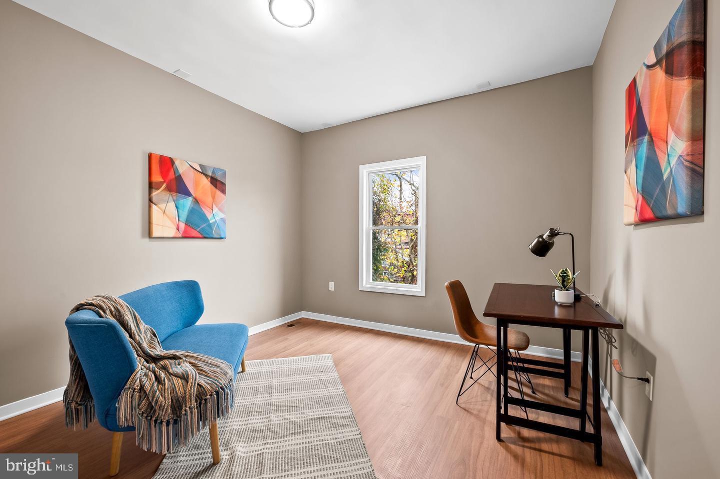 EVERGREEN LAWN - Residential