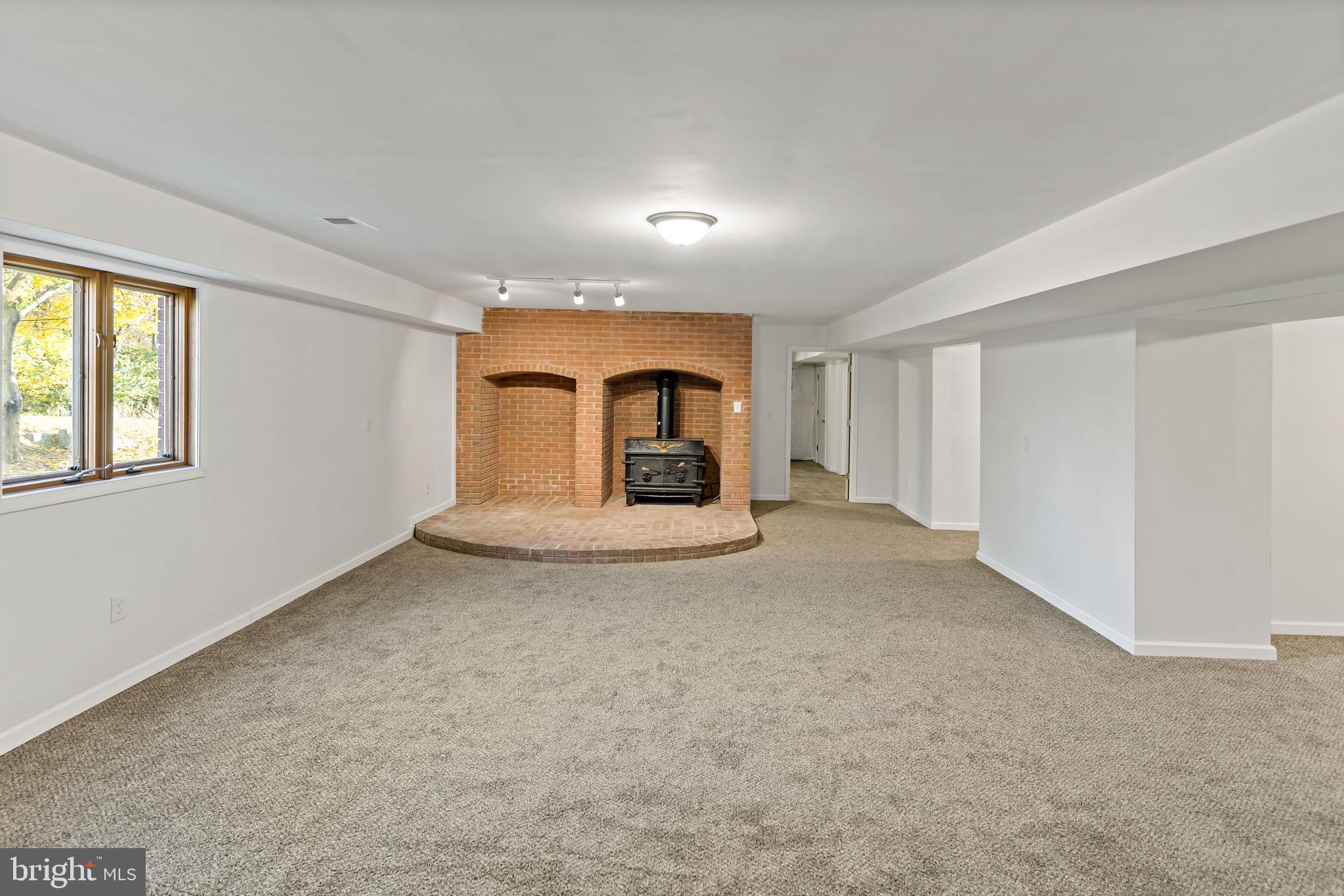 CHESTNUT RIDGE - Residential