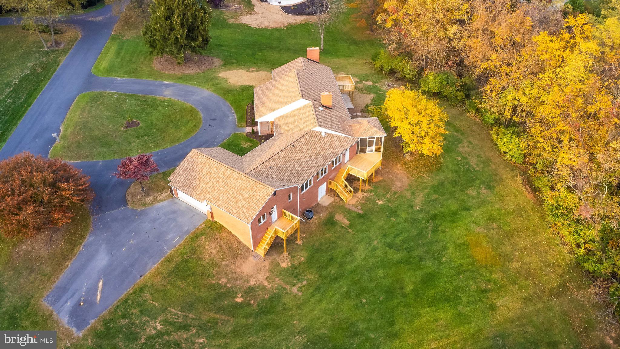 CHESTNUT RIDGE - Residential