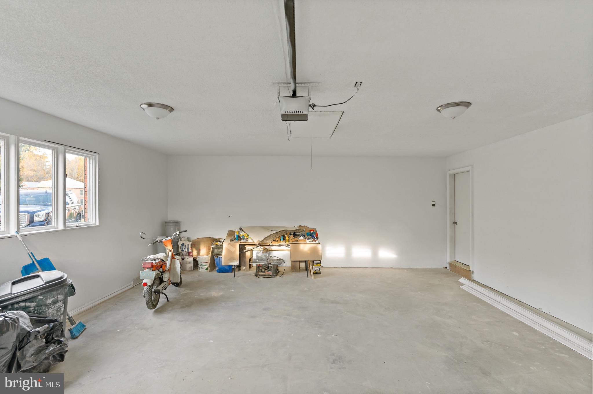 CHESTNUT RIDGE - Residential