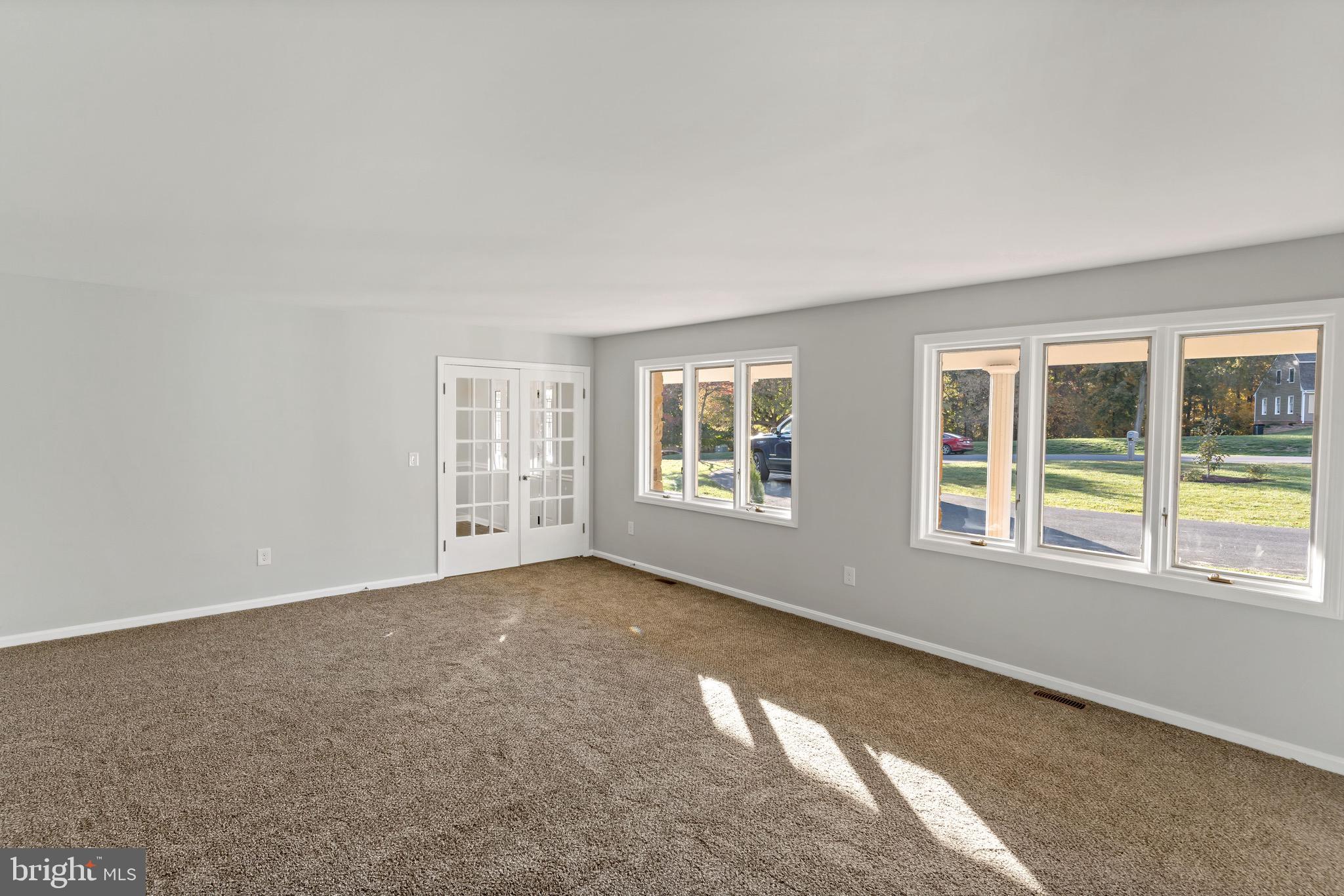 CHESTNUT RIDGE - Residential