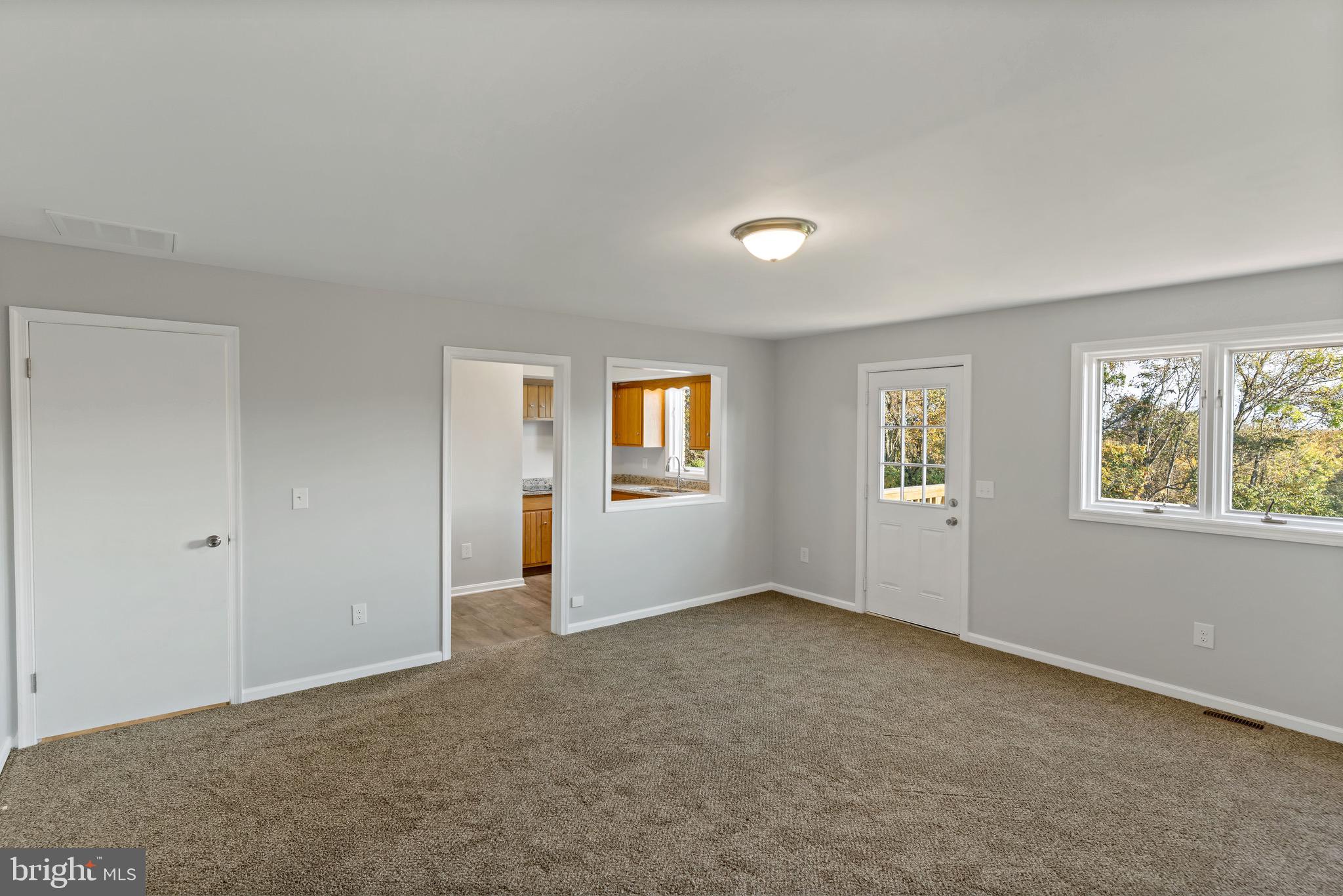 CHESTNUT RIDGE - Residential