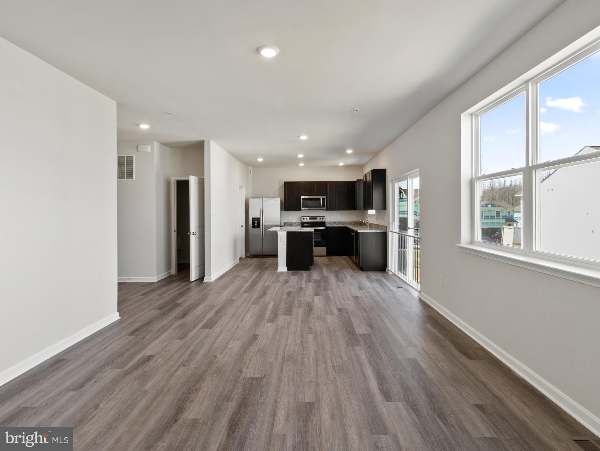 MAGNOLIA SPRINGS - Residential