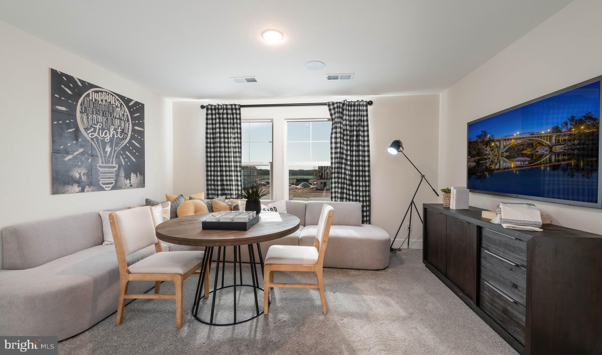 LIBERTY RUN - Residential