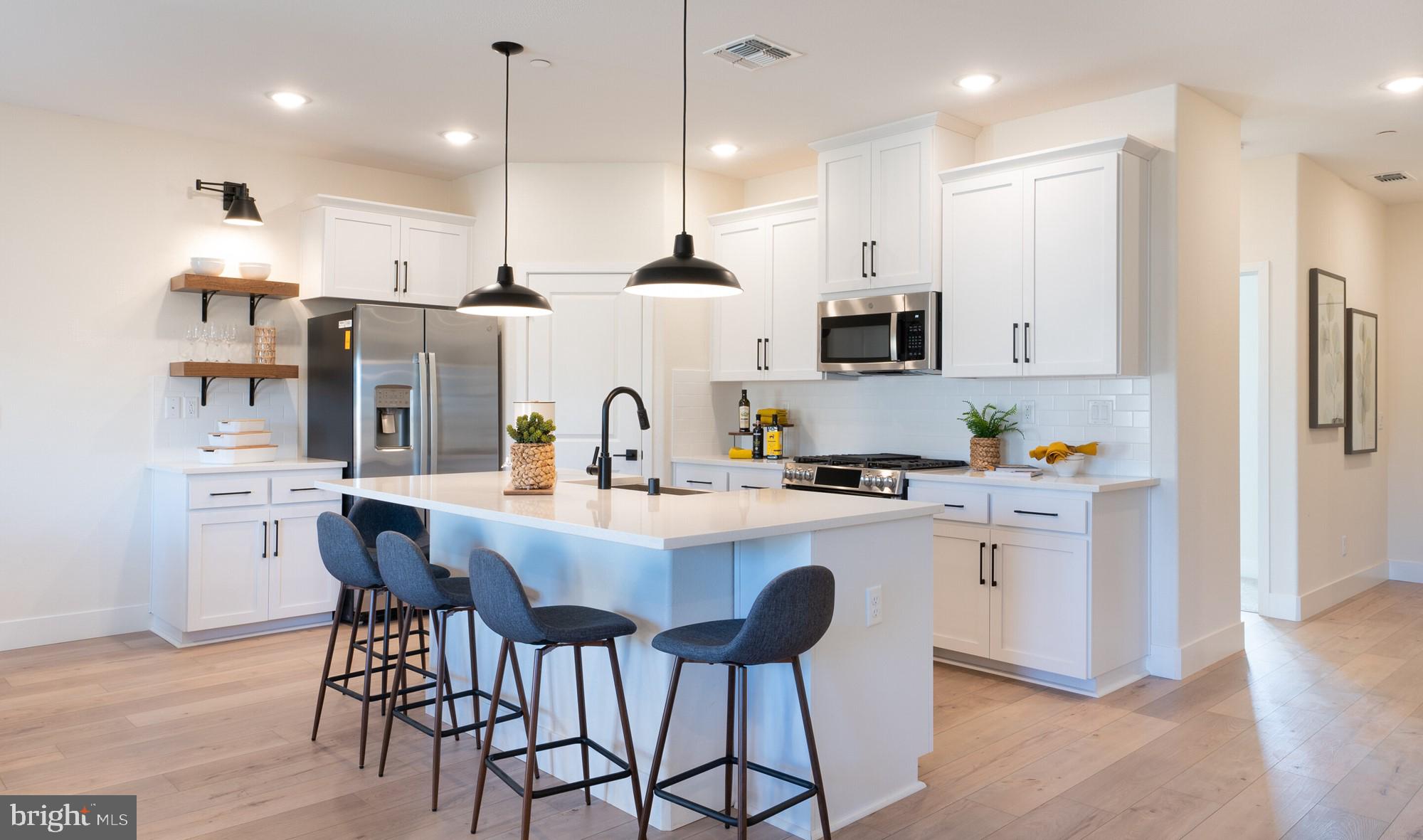 LIBERTY RUN - Residential