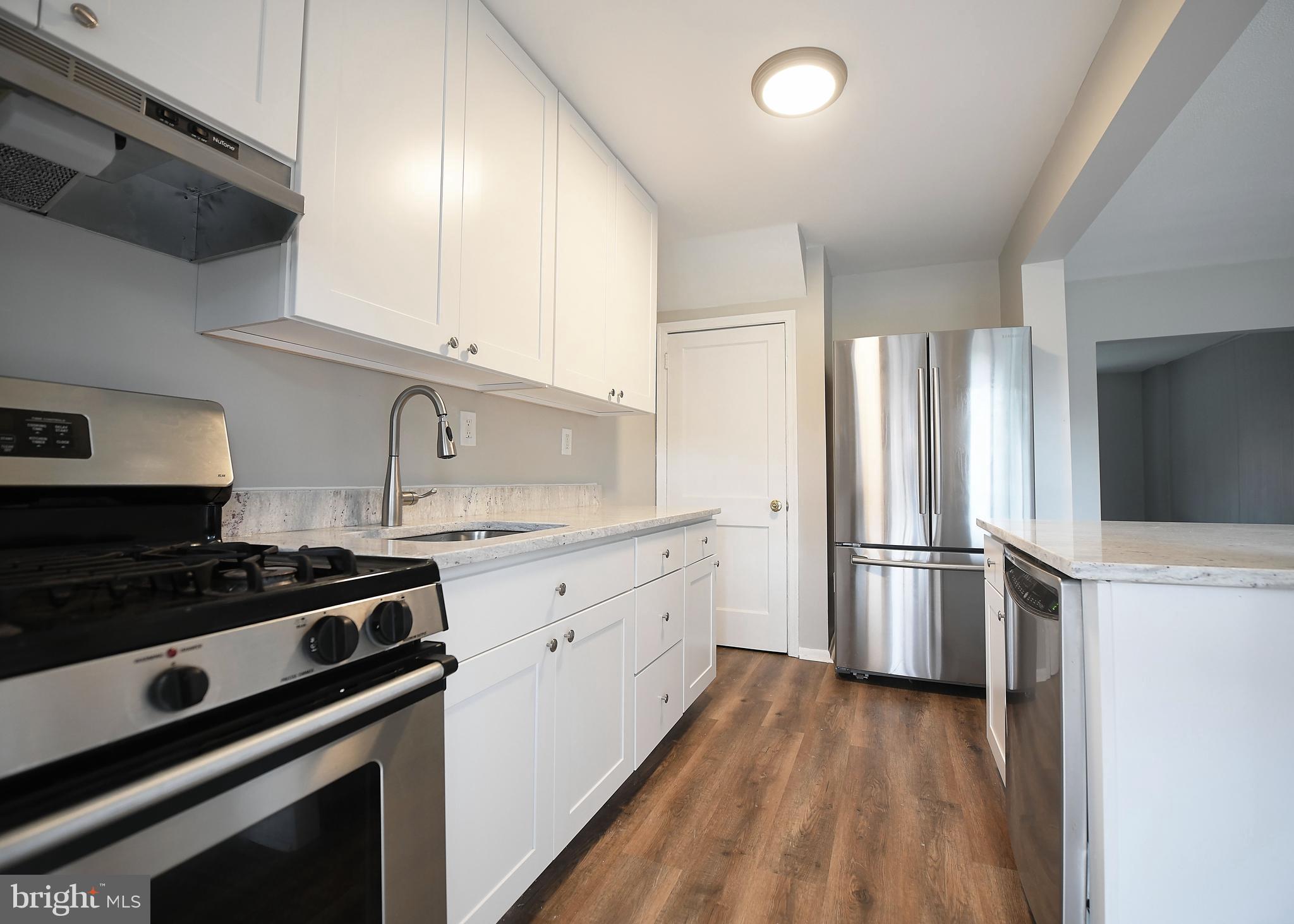 HAWTHORNE - Residential