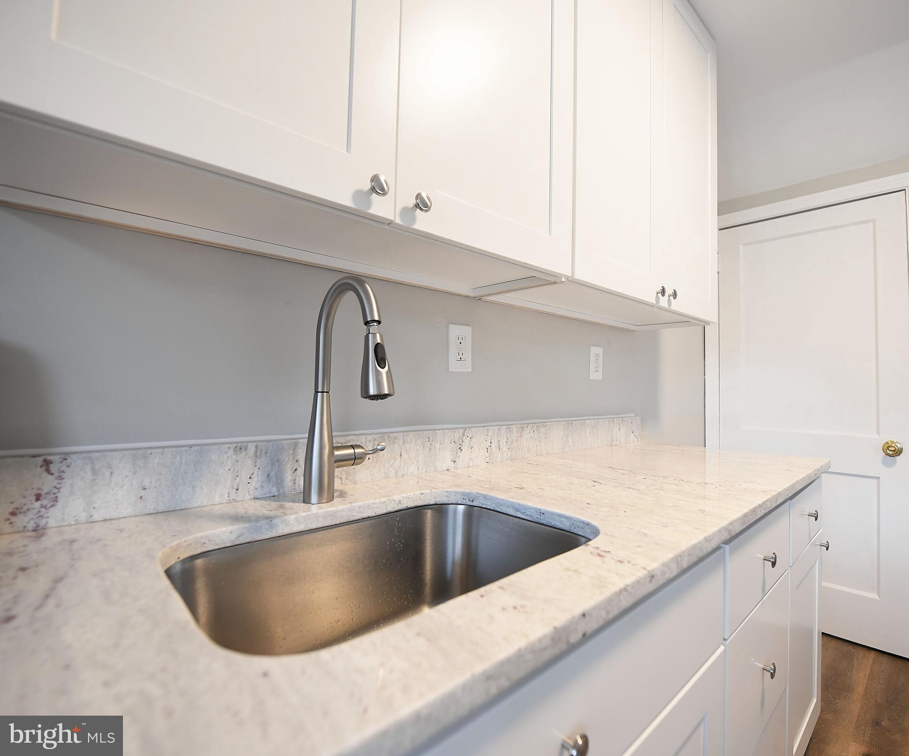 HAWTHORNE - Residential