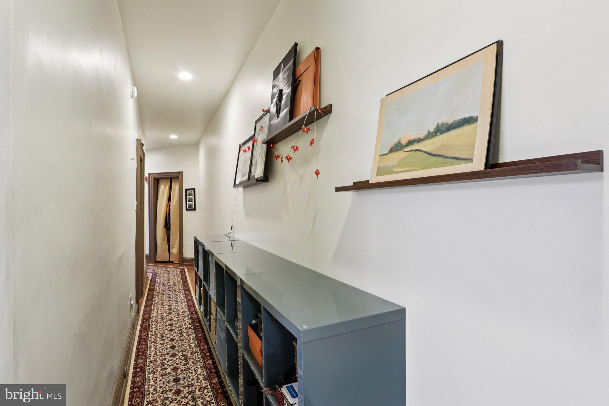 UNIVERSITY CITY - Residential