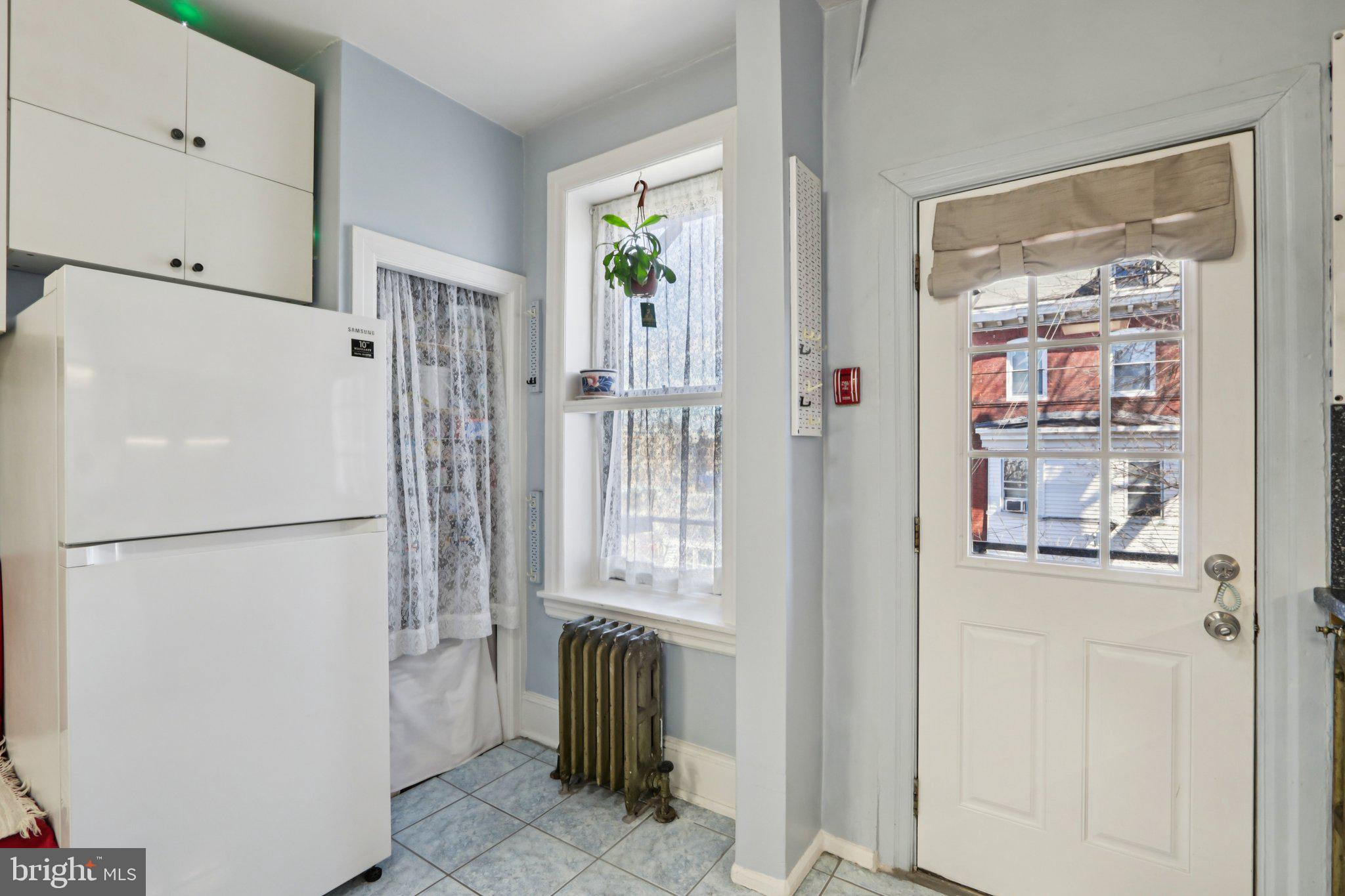 UNIVERSITY CITY - Residential