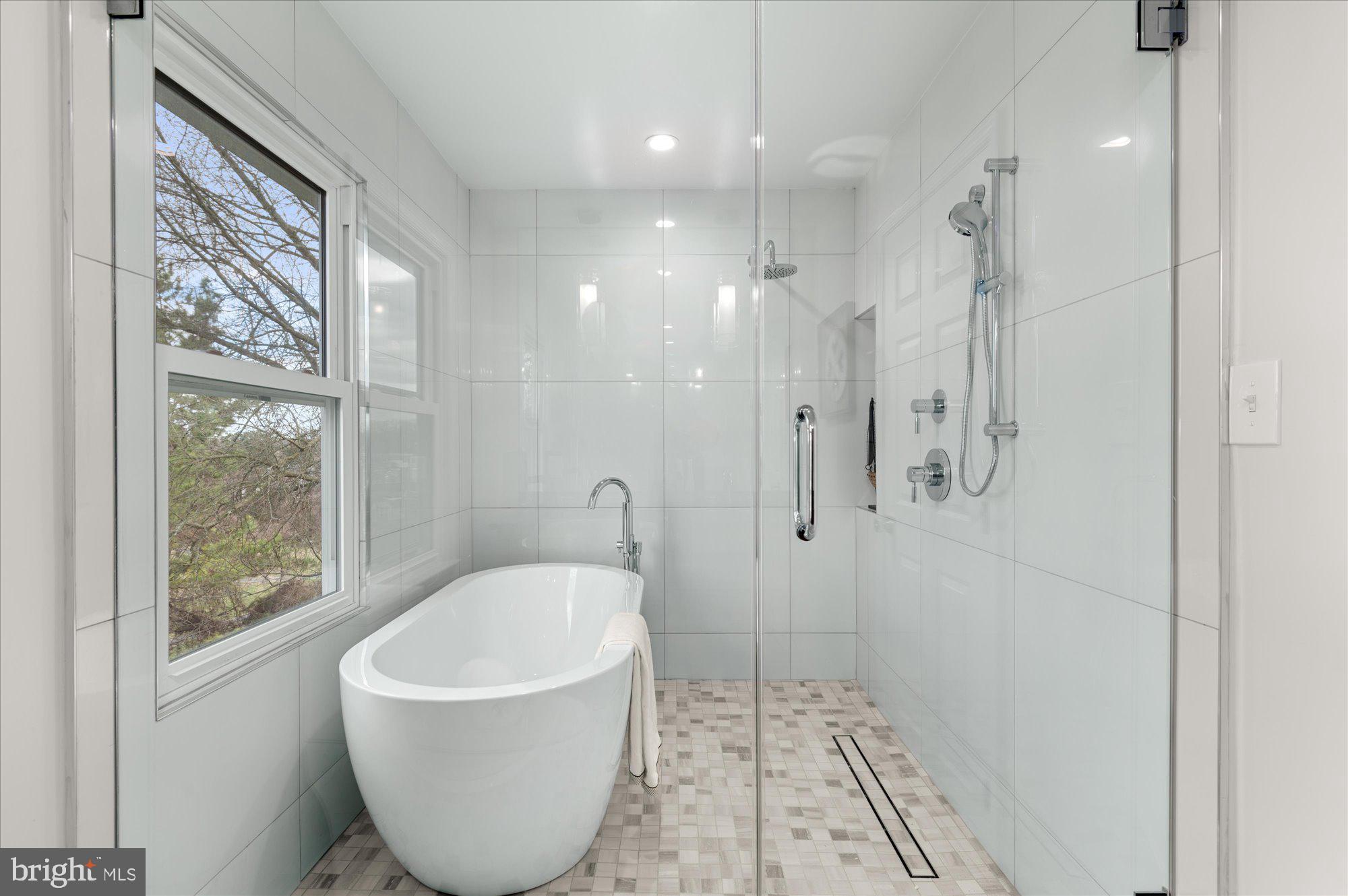 HEATHER HILL - Residential