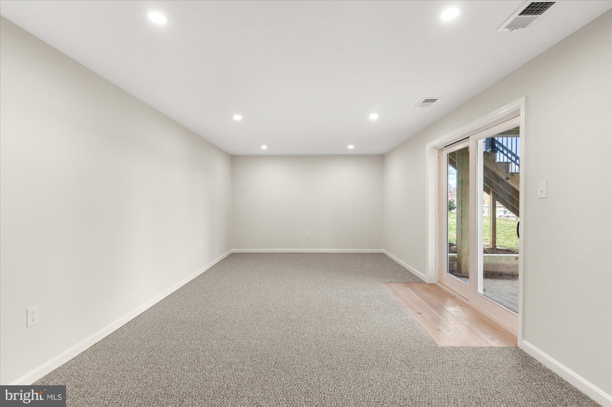 HEATHER HILL - Residential