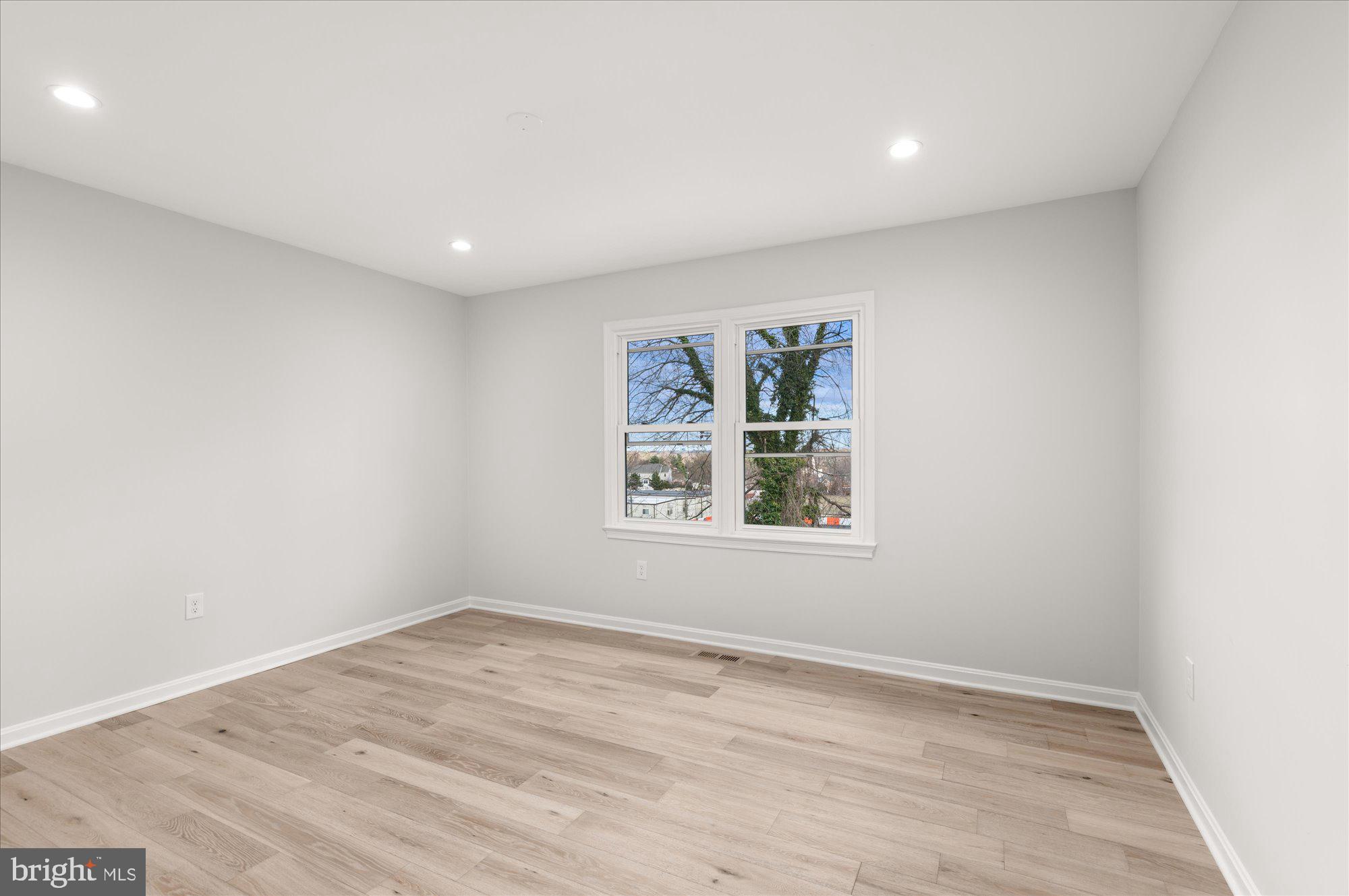 HEATHER HILL - Residential