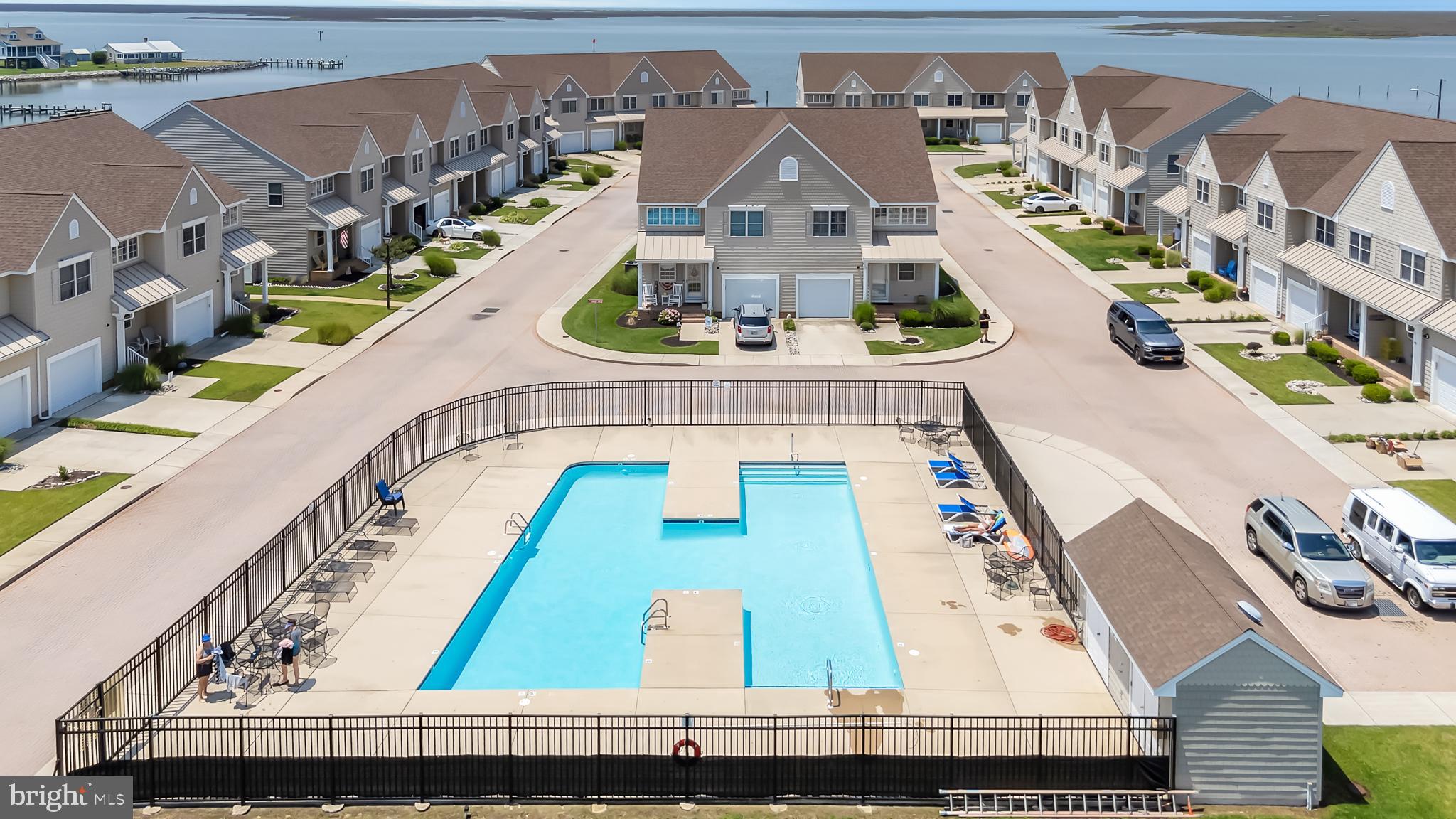 WATERS EDGE - Residential