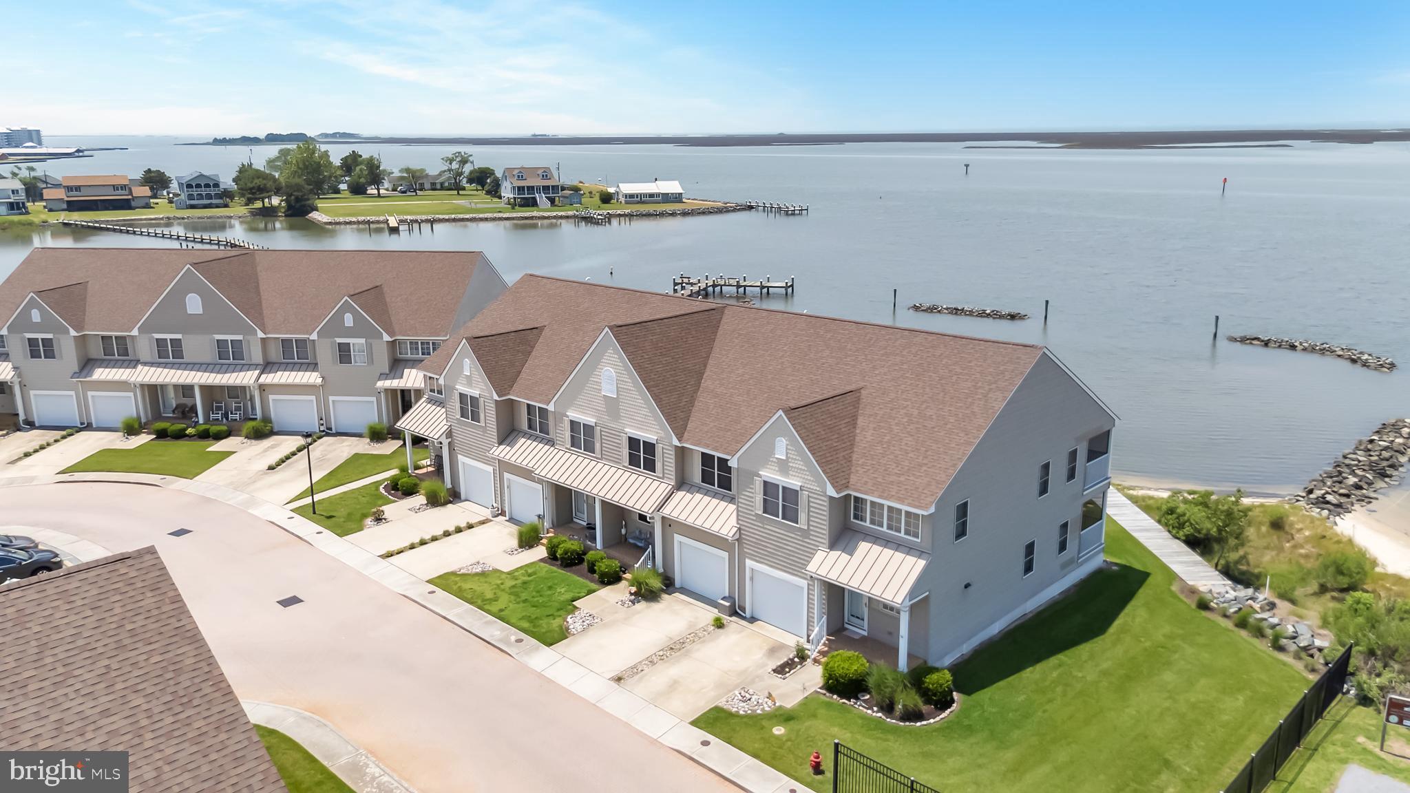 WATERS EDGE - Residential