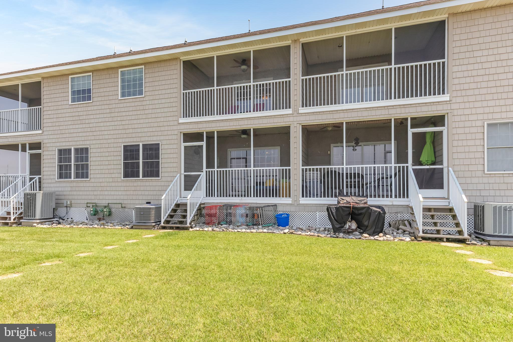 WATERS EDGE - Residential