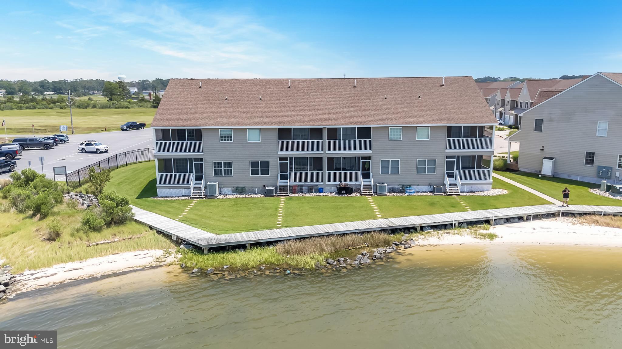 WATERS EDGE - Residential