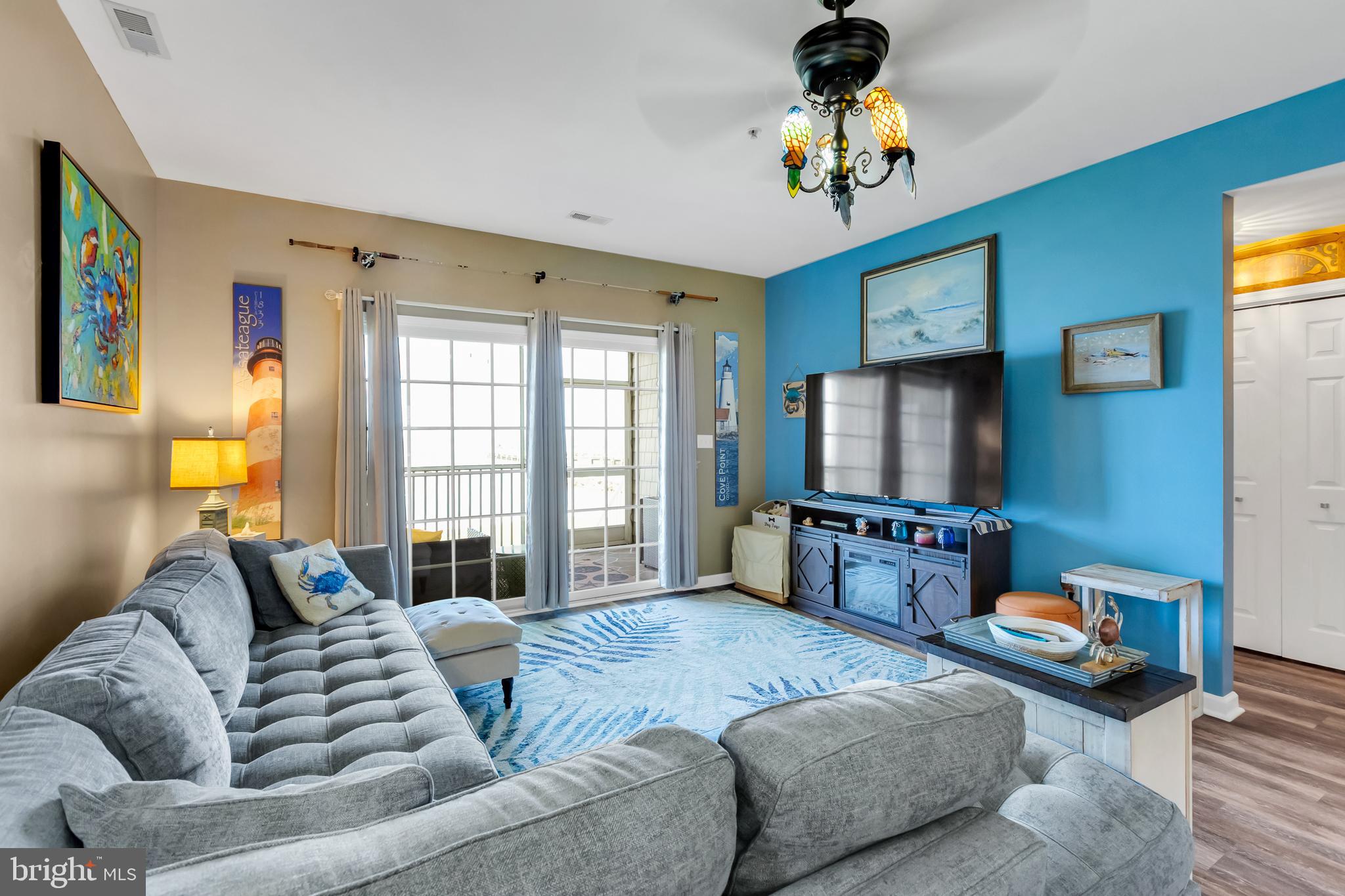 WATERS EDGE - Residential