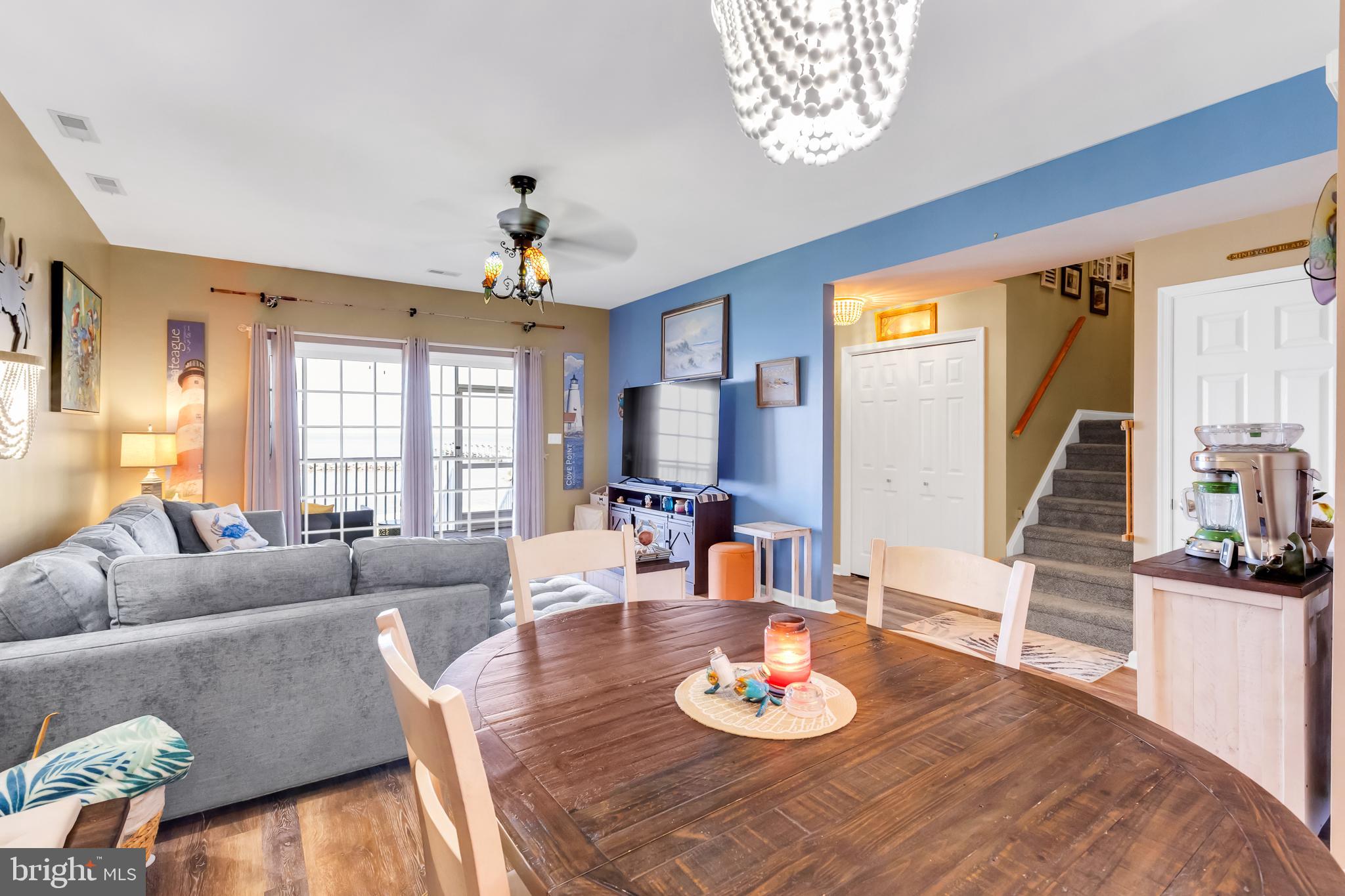 WATERS EDGE - Residential