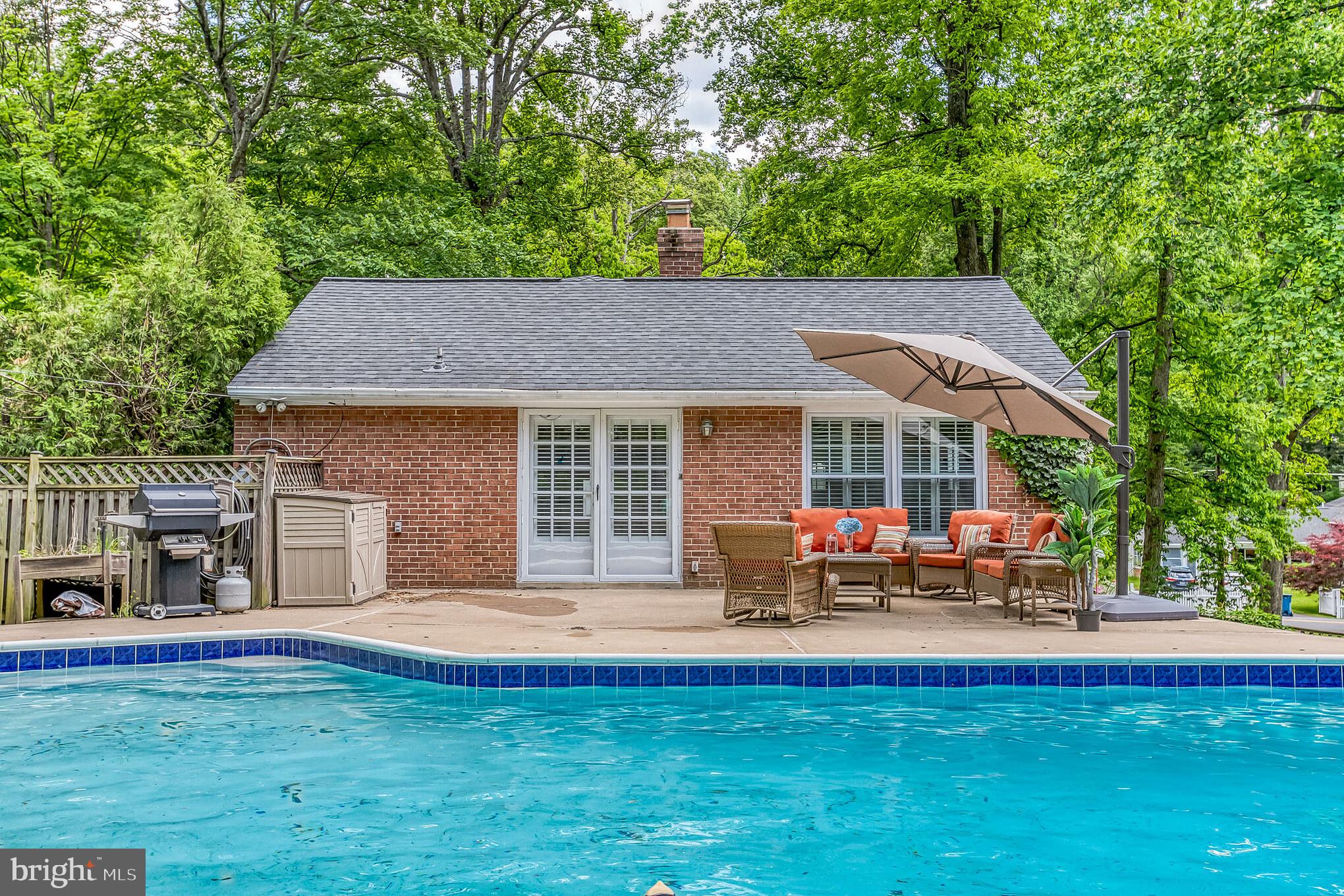 MANTUA - Residential