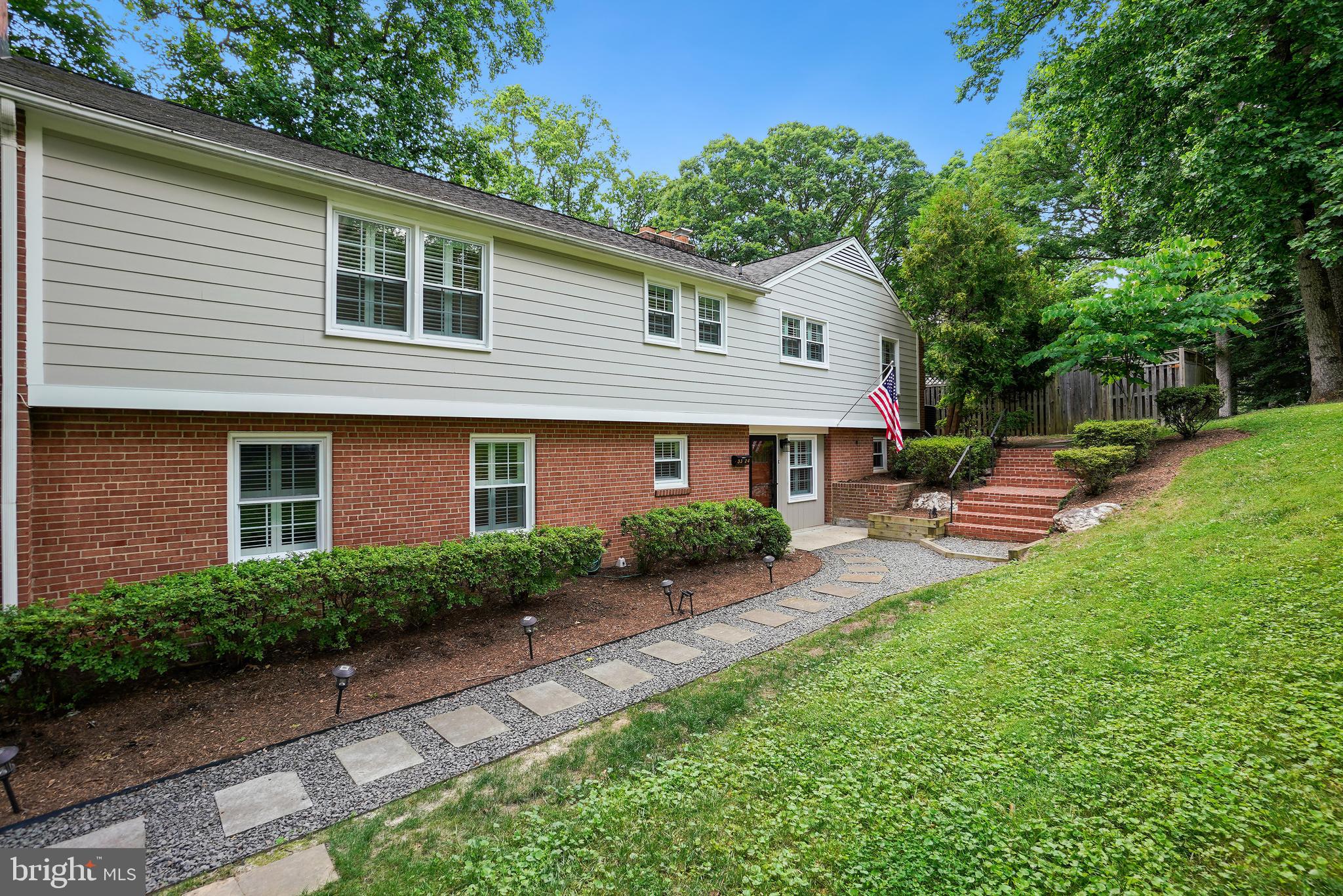 MANTUA - Residential