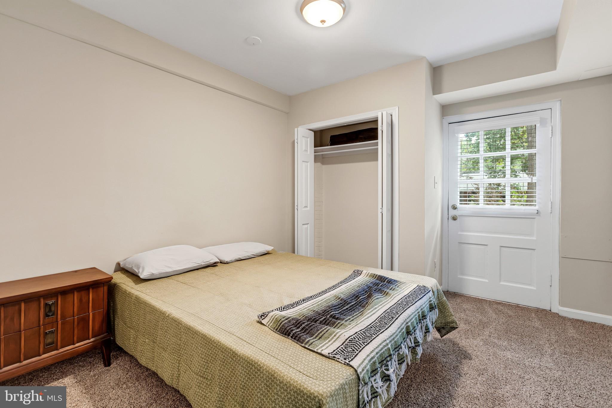 MANTUA - Residential