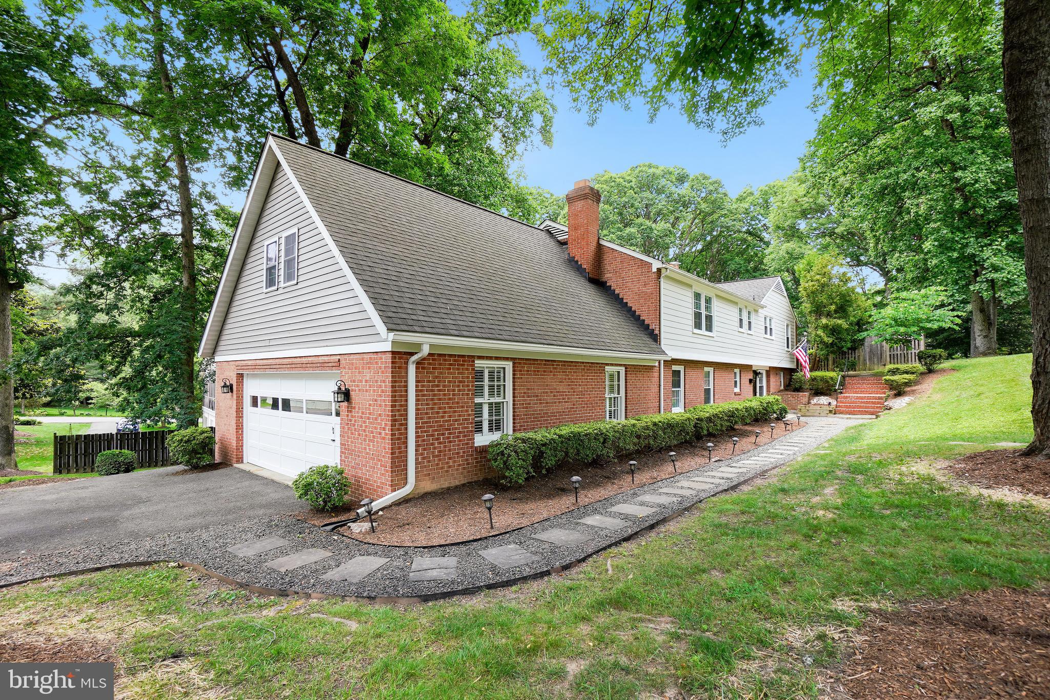 MANTUA - Residential