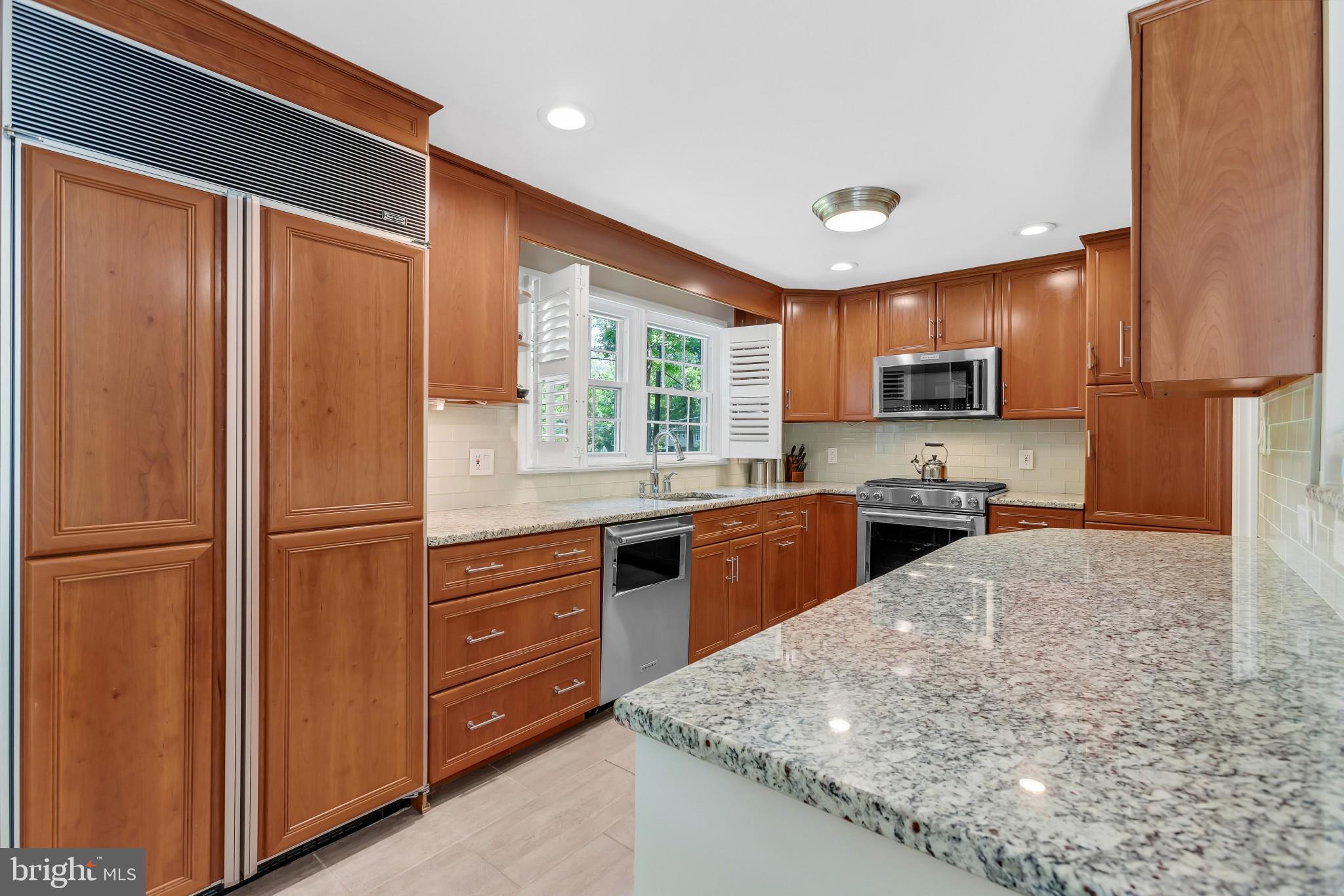 MANTUA - Residential