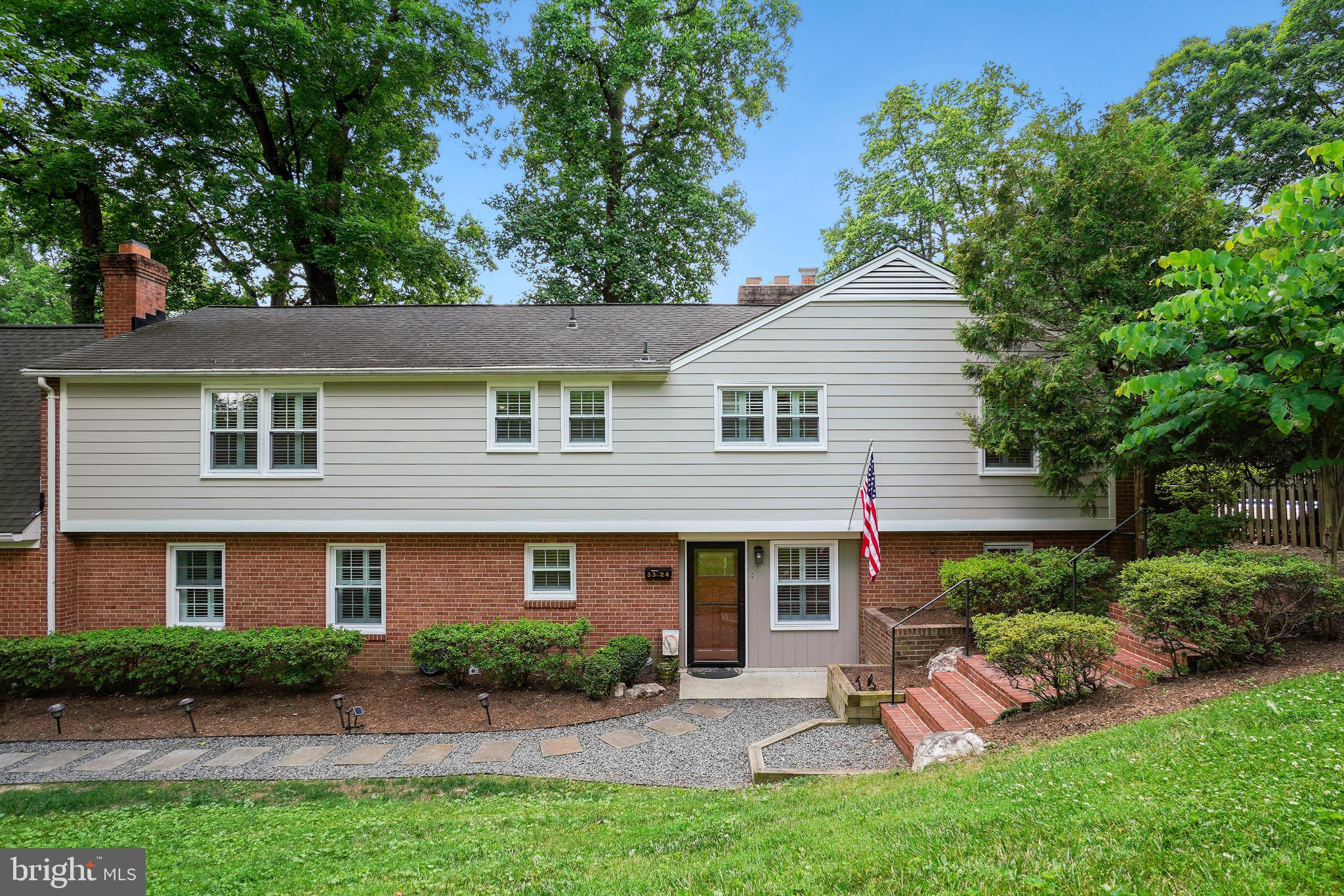 MANTUA - Residential