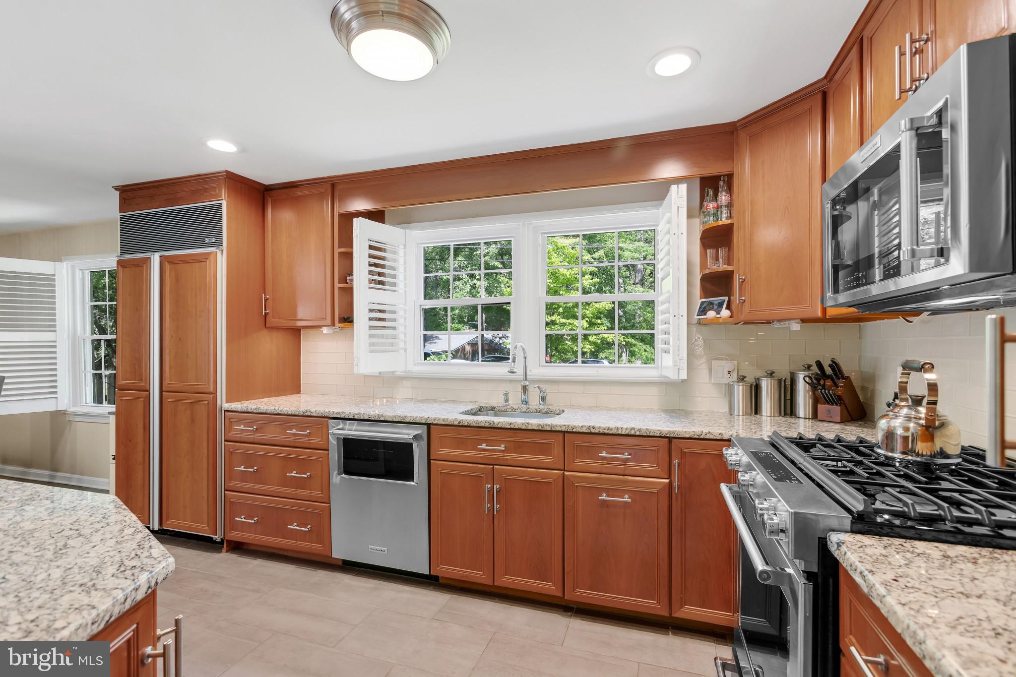 MANTUA - Residential