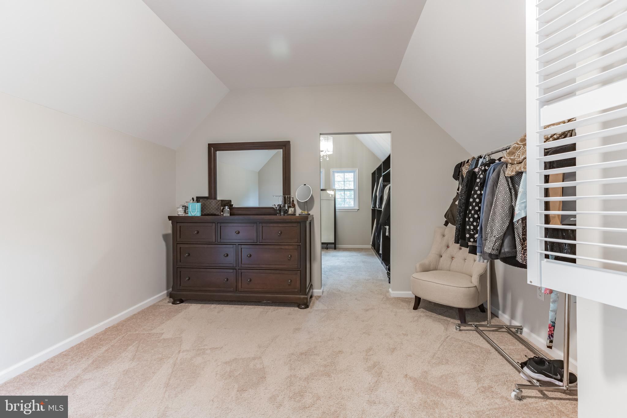 MANTUA - Residential