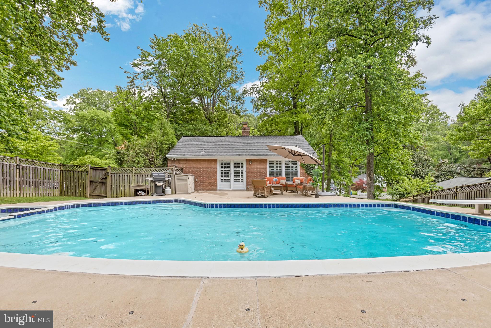 MANTUA - Residential