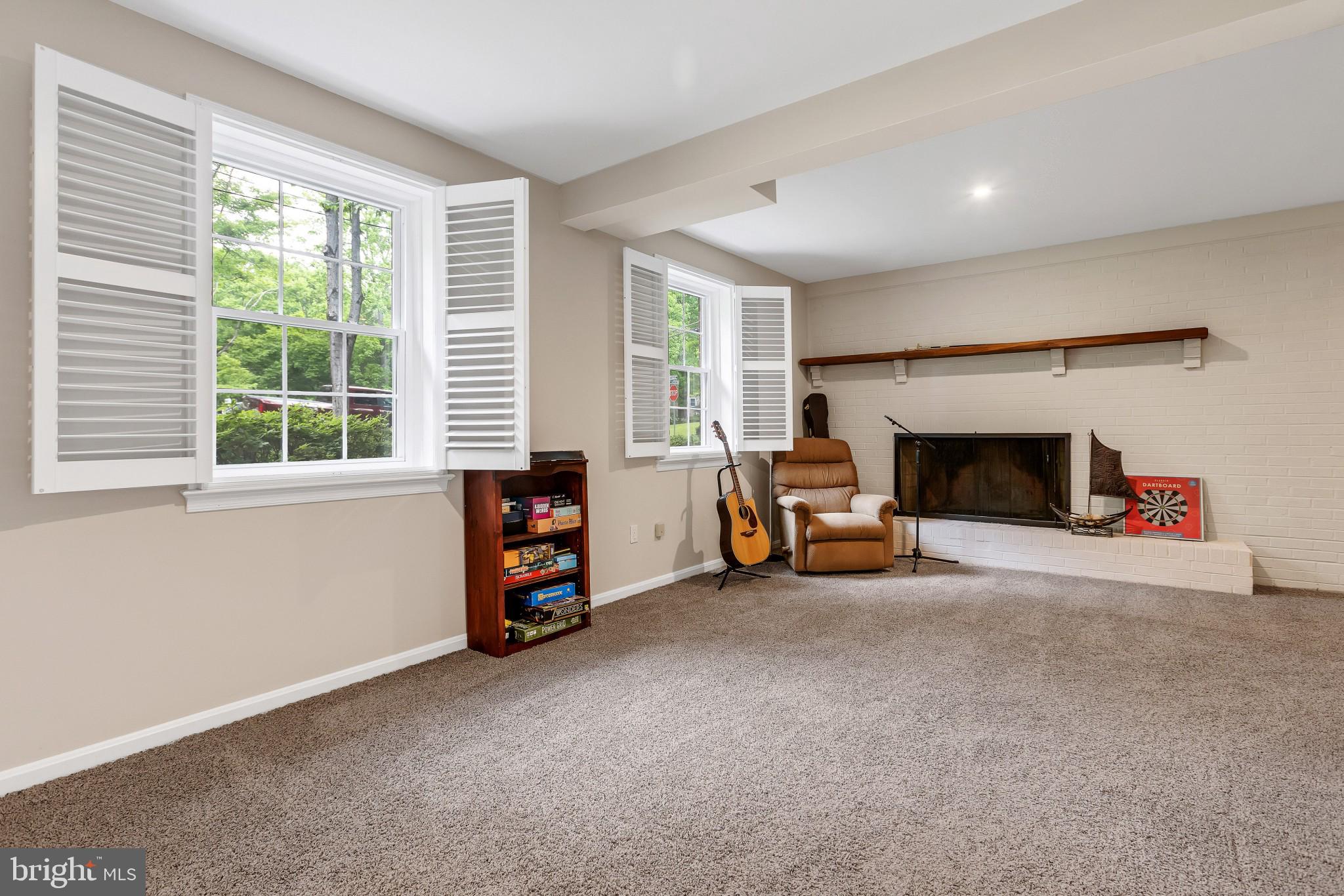 MANTUA - Residential