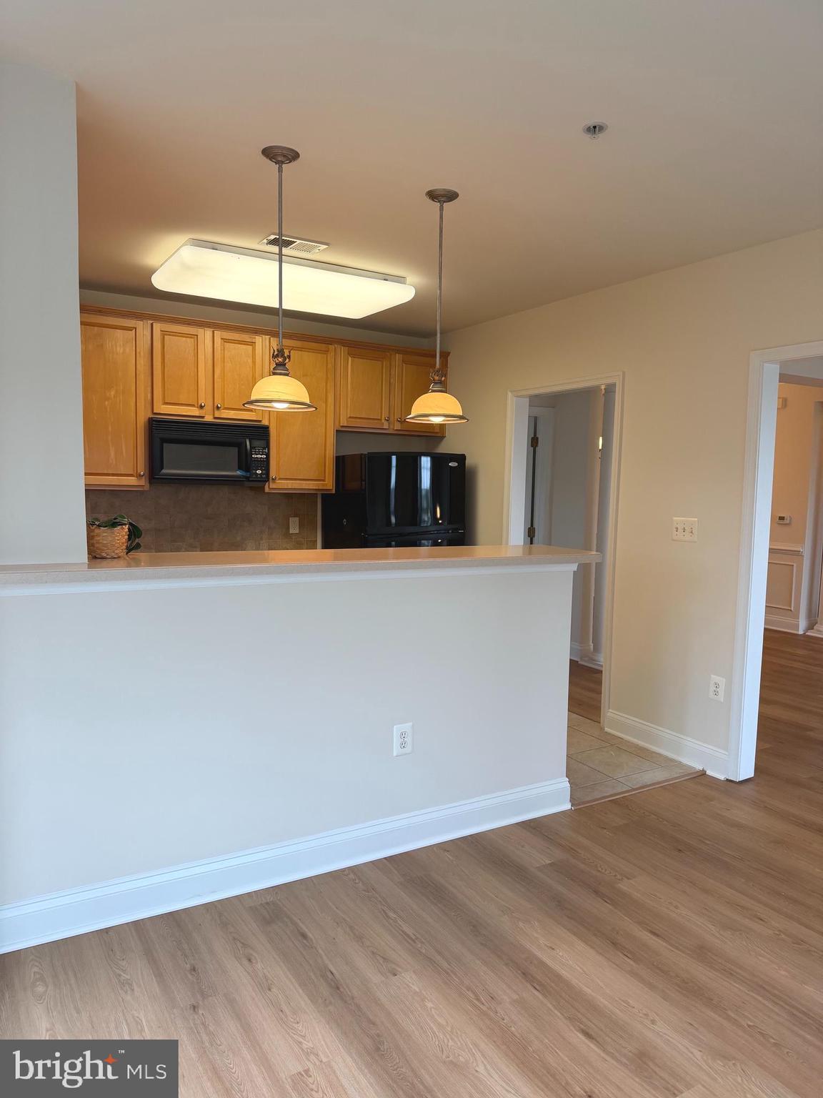 KING FARM VILLAGE CENTER - Residential