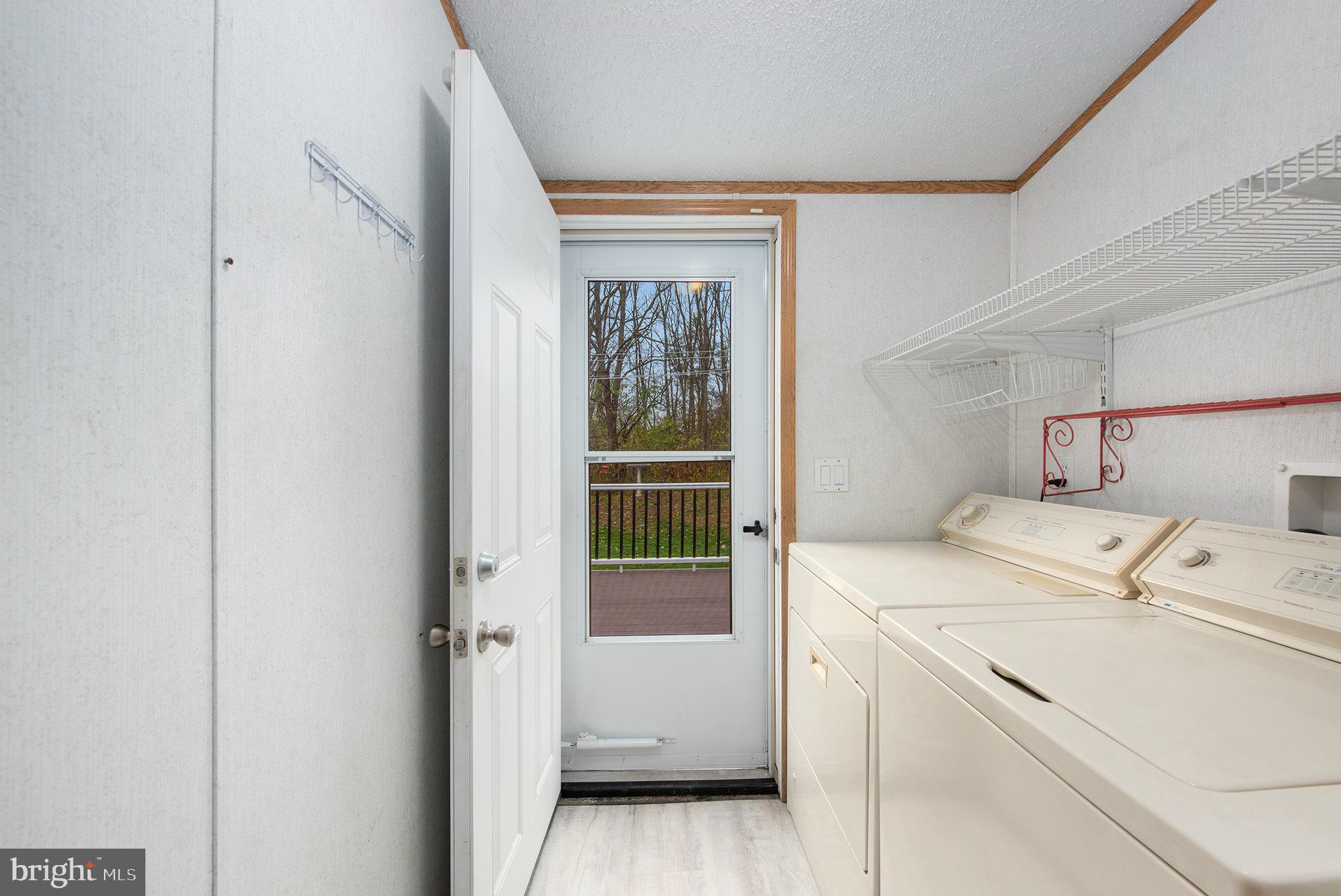 WALNUT MEADOWS - Residential