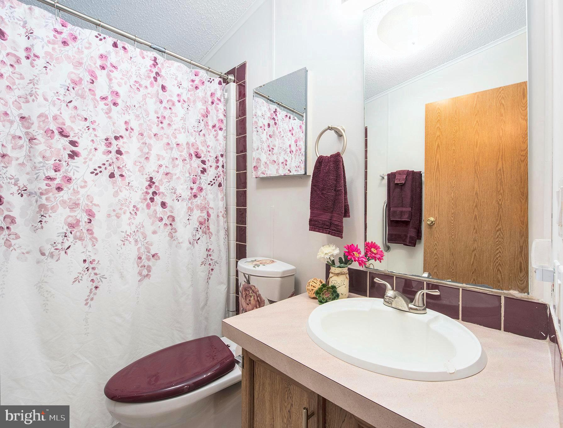 WALNUT MEADOWS - Residential