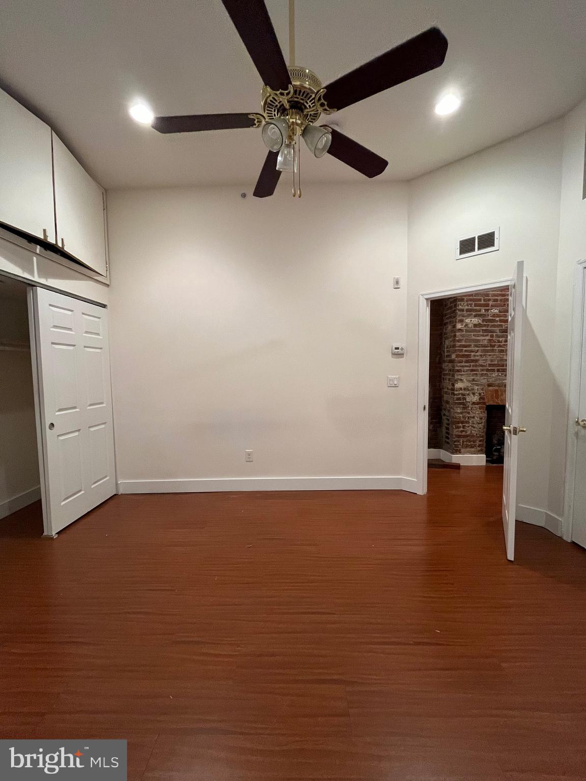 WASHINGTON SQ WEST - Residential Lease