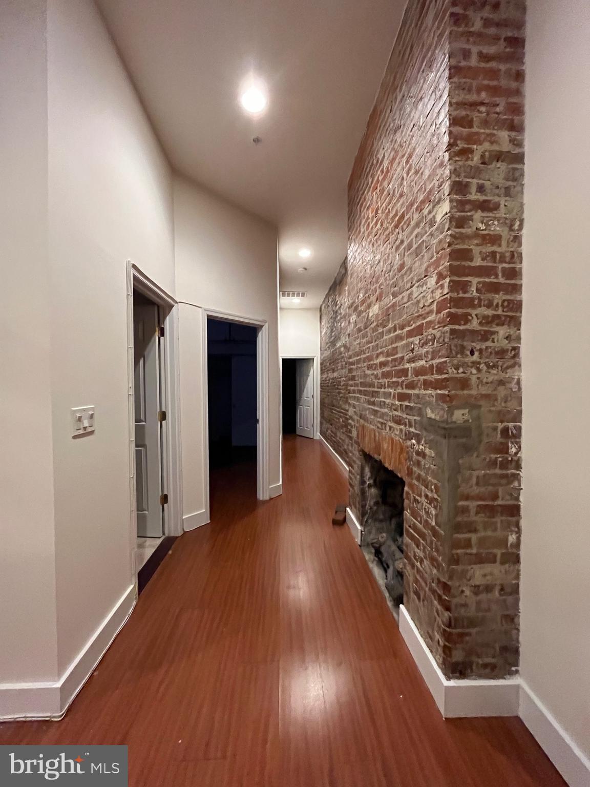 WASHINGTON SQ WEST - Residential Lease