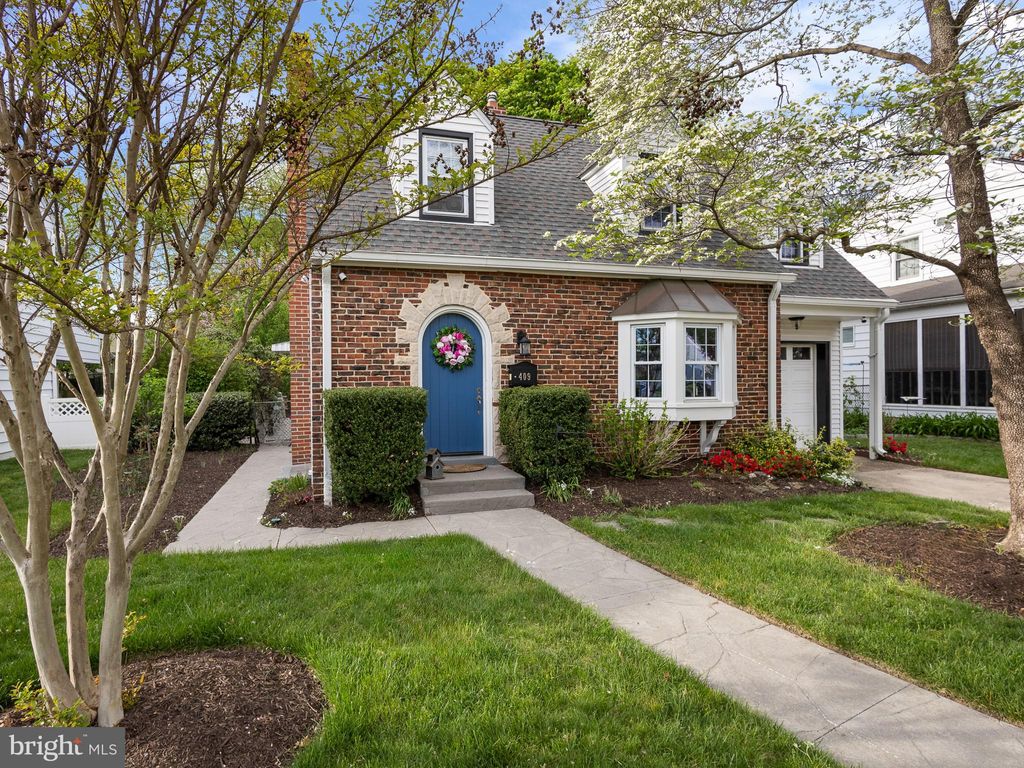 Photo of 409 W Kings Highway, AUDUBON, NJ 08106 (MLS # NJCD2117746)
