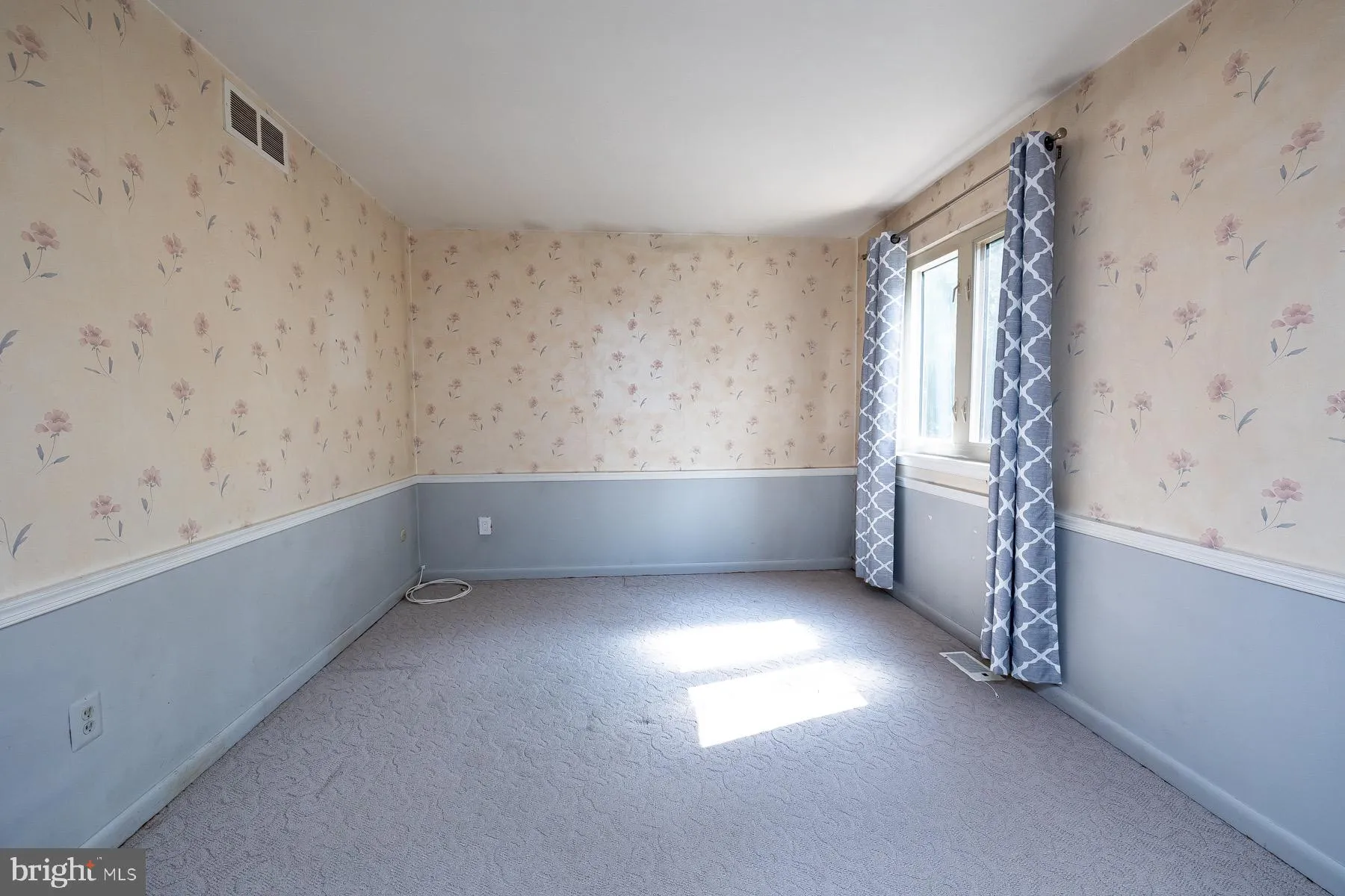 Voorhees, New Jersey 08043, United States, 4 Bedrooms Bedrooms, ,3 BathroomsBathrooms,Residential,Active,182411