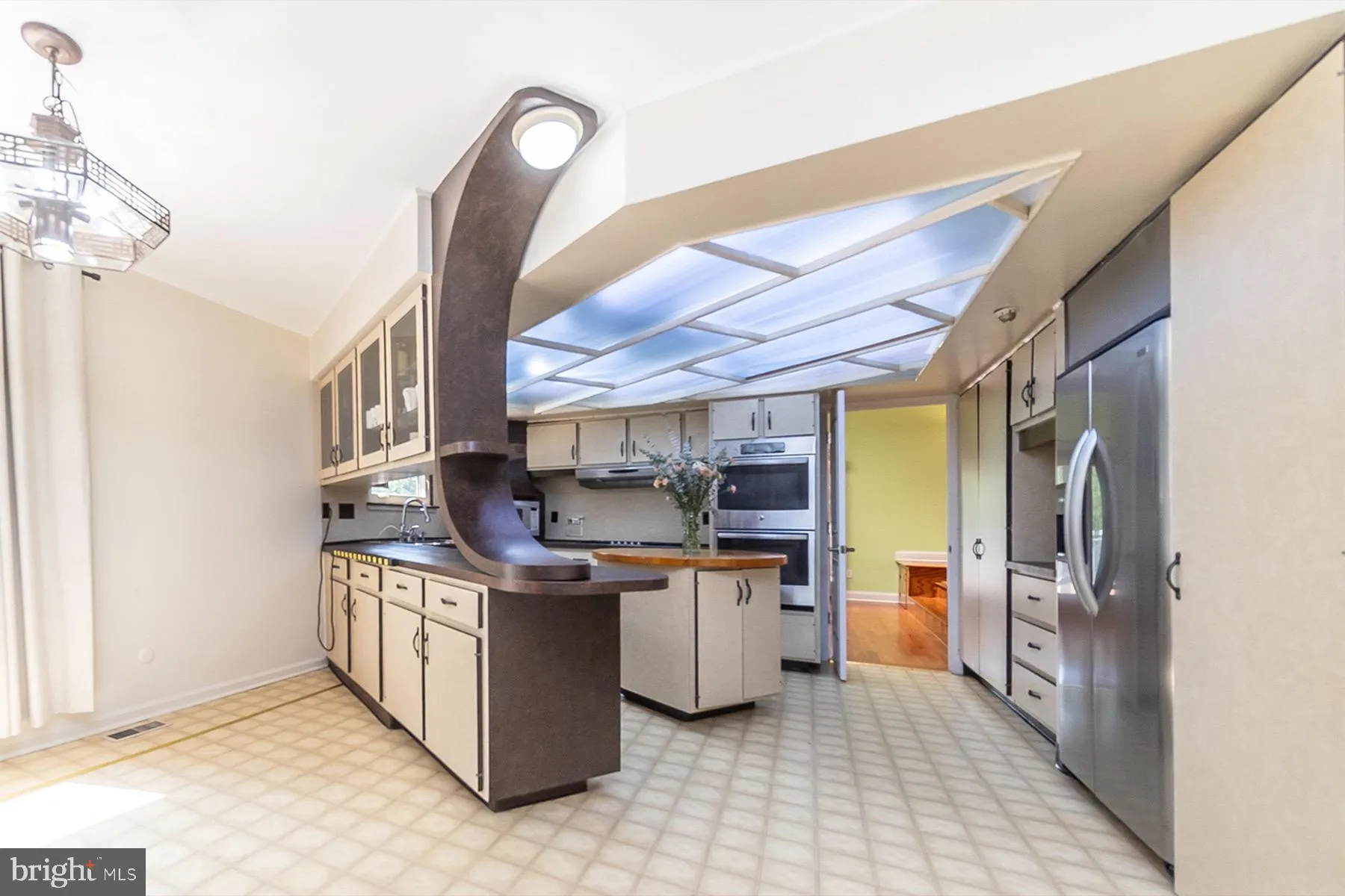 Voorhees, New Jersey 08043, United States, 4 Bedrooms Bedrooms, ,3 BathroomsBathrooms,Residential,Active,182411