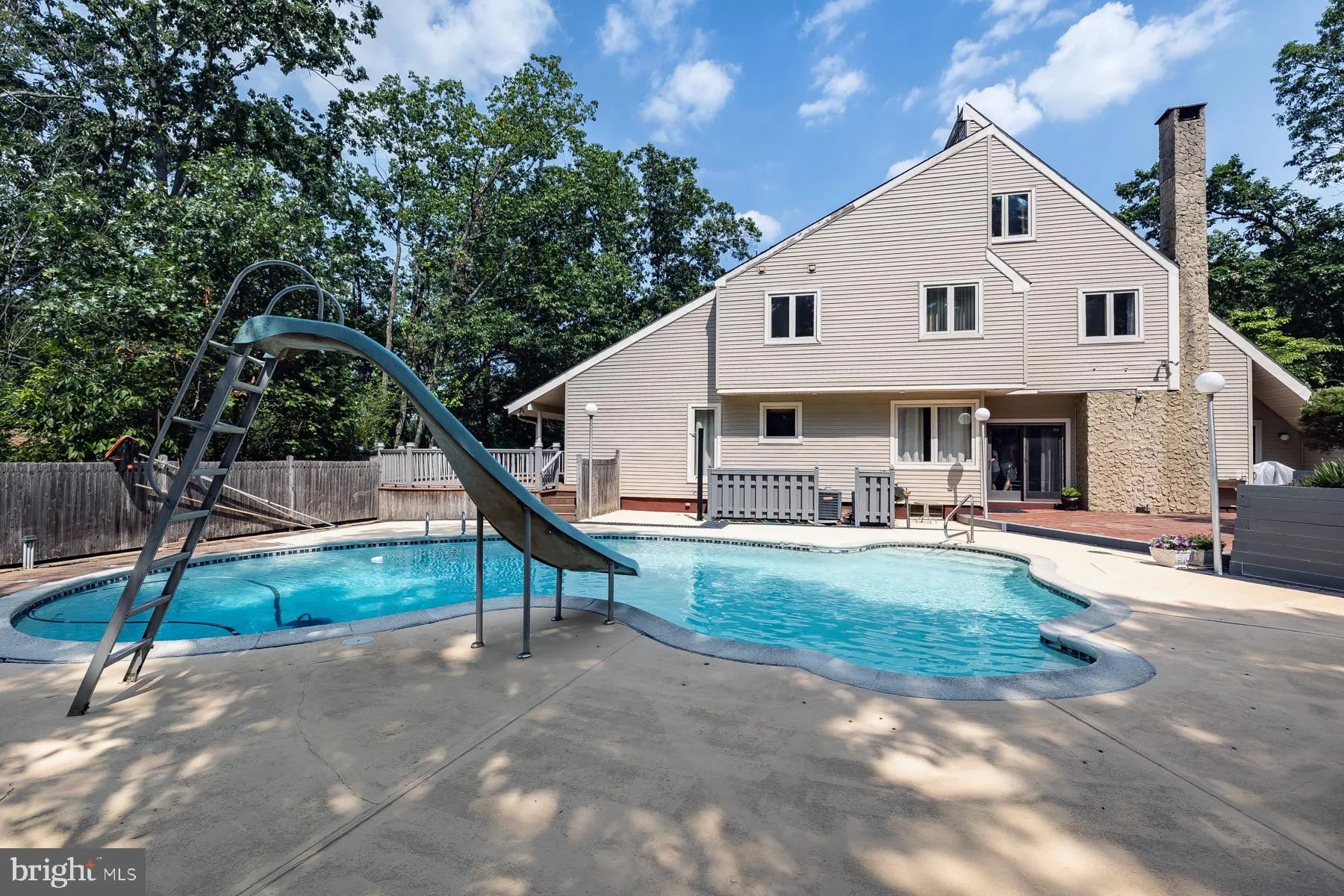 Voorhees, New Jersey 08043, United States, 4 Bedrooms Bedrooms, ,3 BathroomsBathrooms,Residential,Active,182411