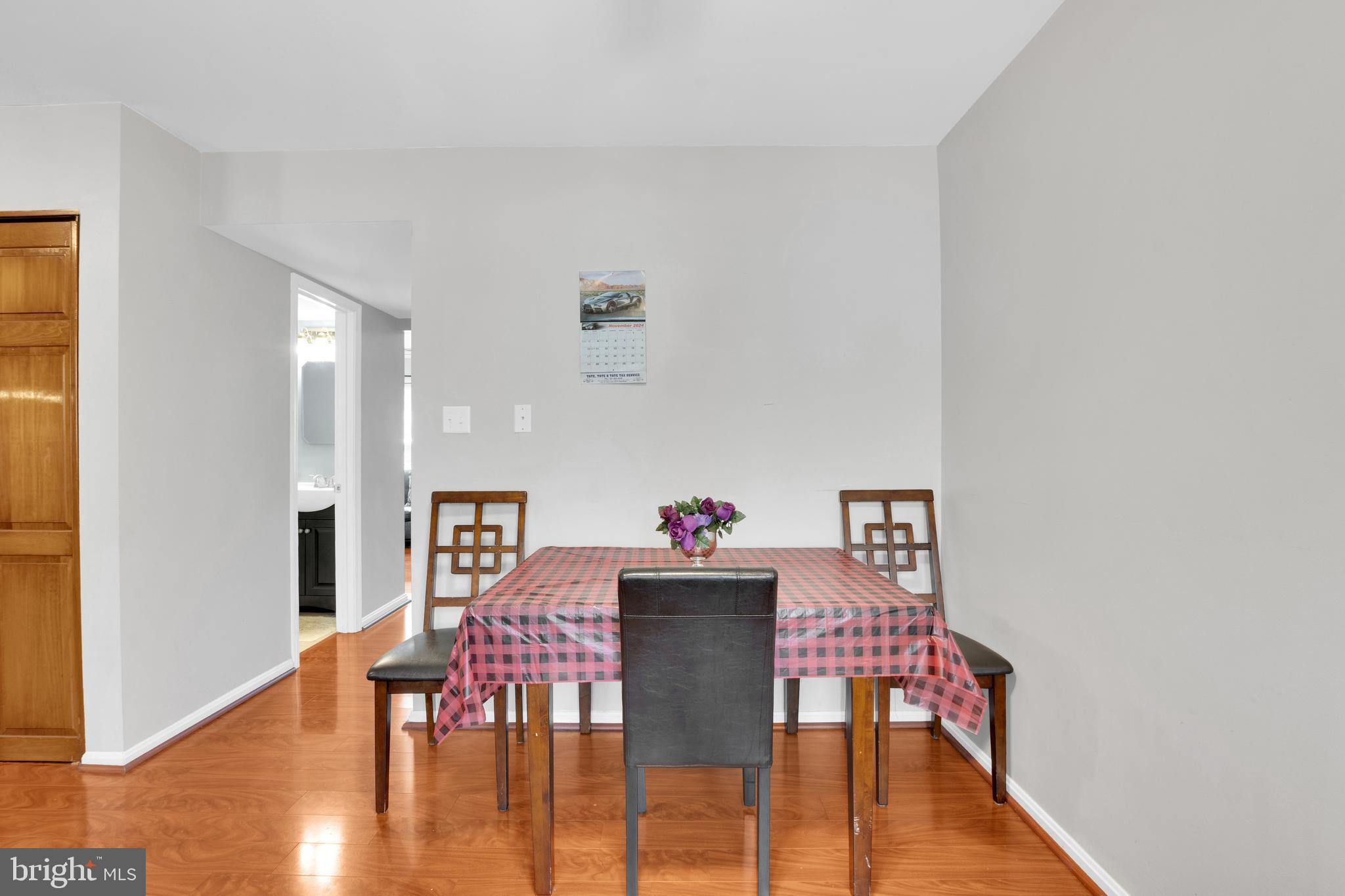 SENTRY WOODS - Residential