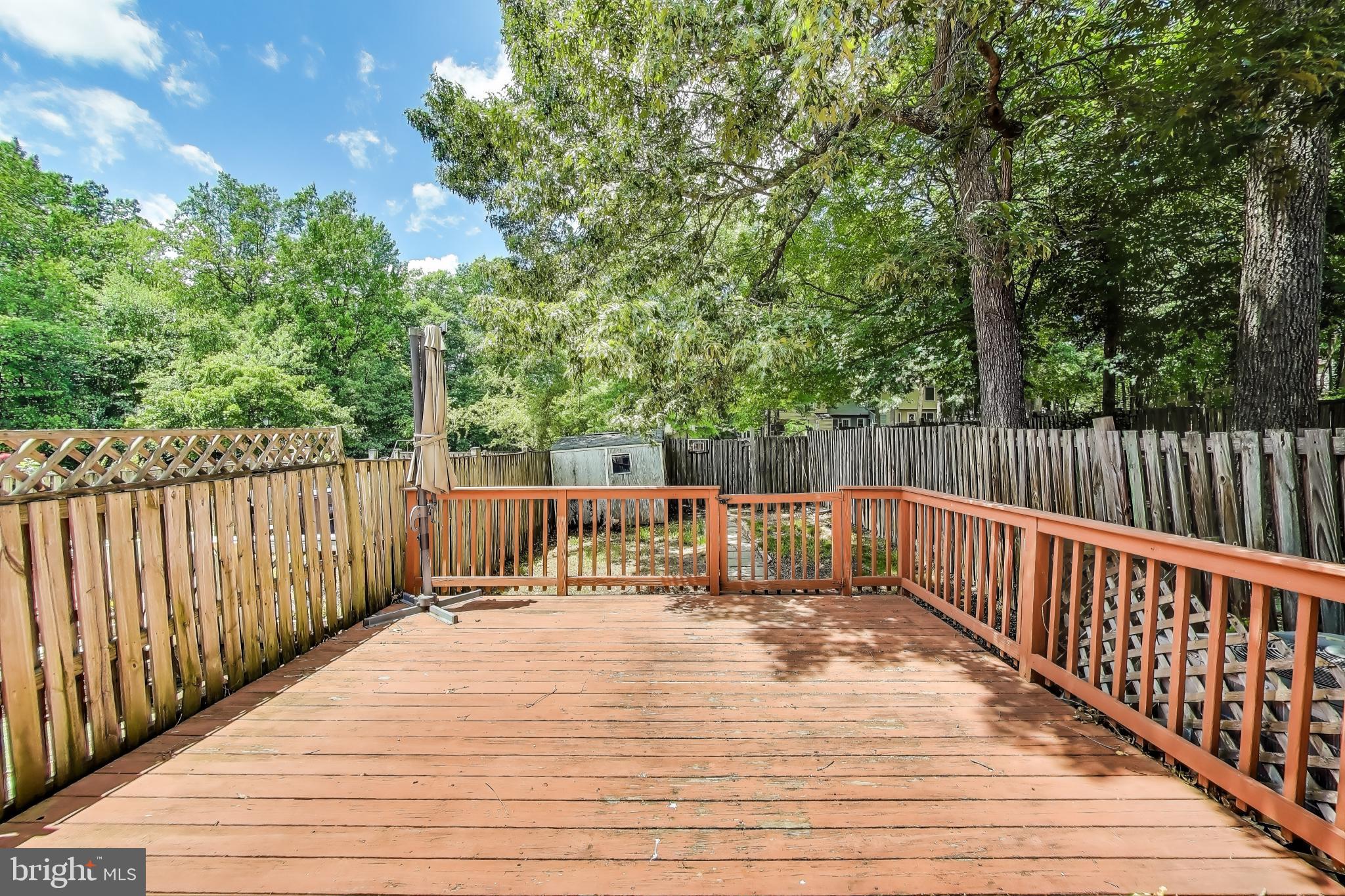 SENTRY WOODS - Residential